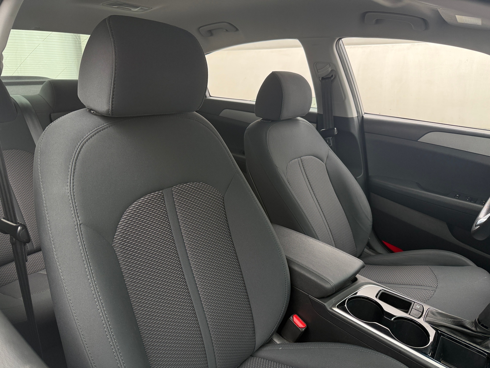 Thumbnail: 2019 Hyundai Sonata - 2