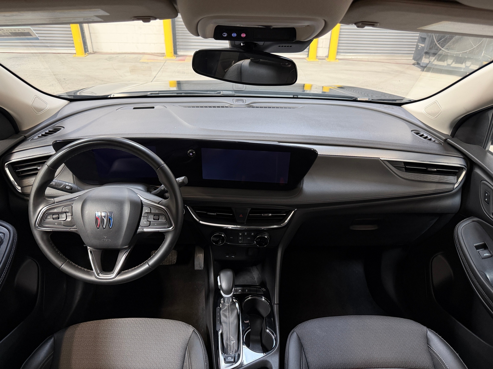 Thumbnail: 2025 Buick Encore GX - 3