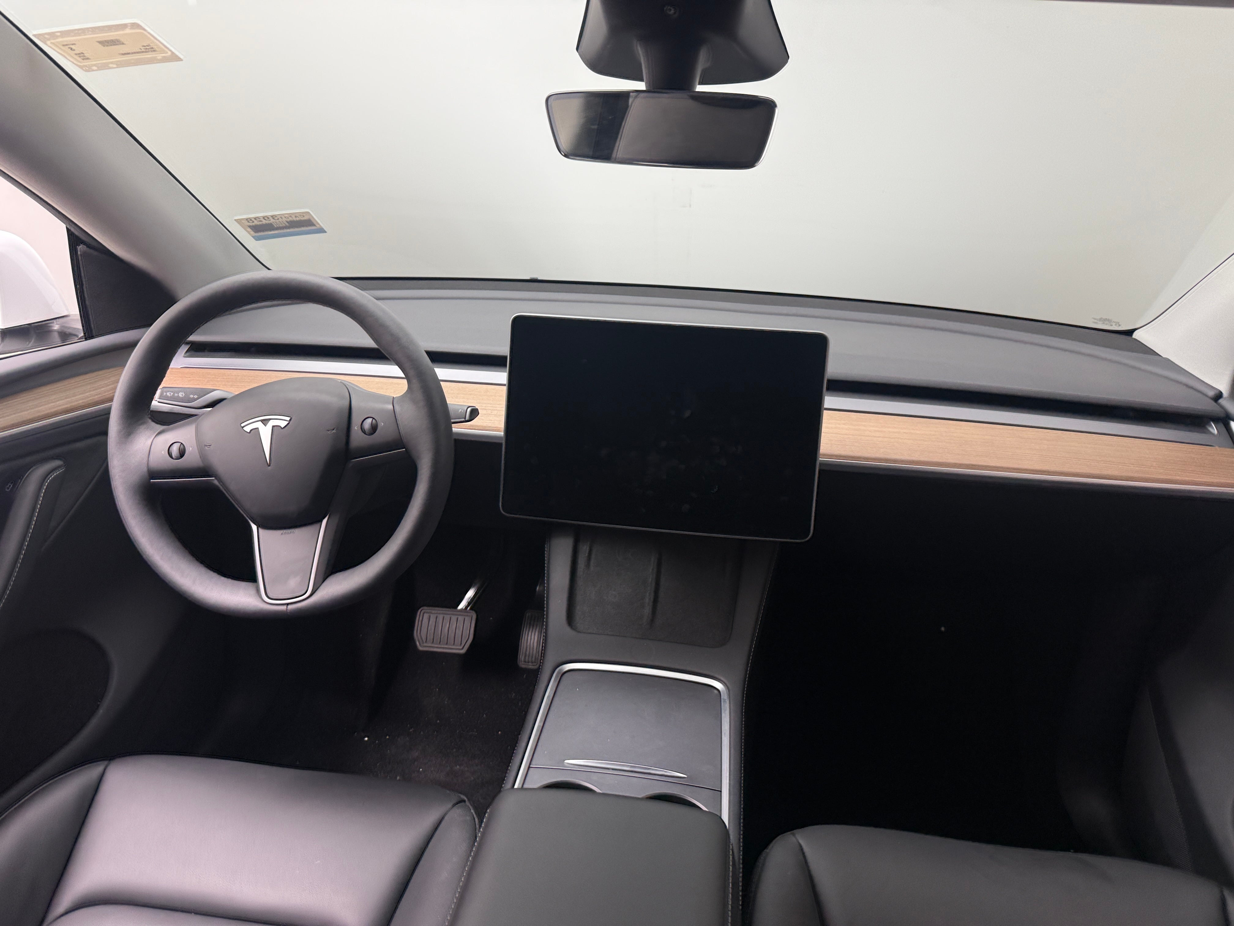 Used 2024 Tesla Model Y Long Range with VIN 7SAYGDEE6RA260587 for sale in Auburn, WA