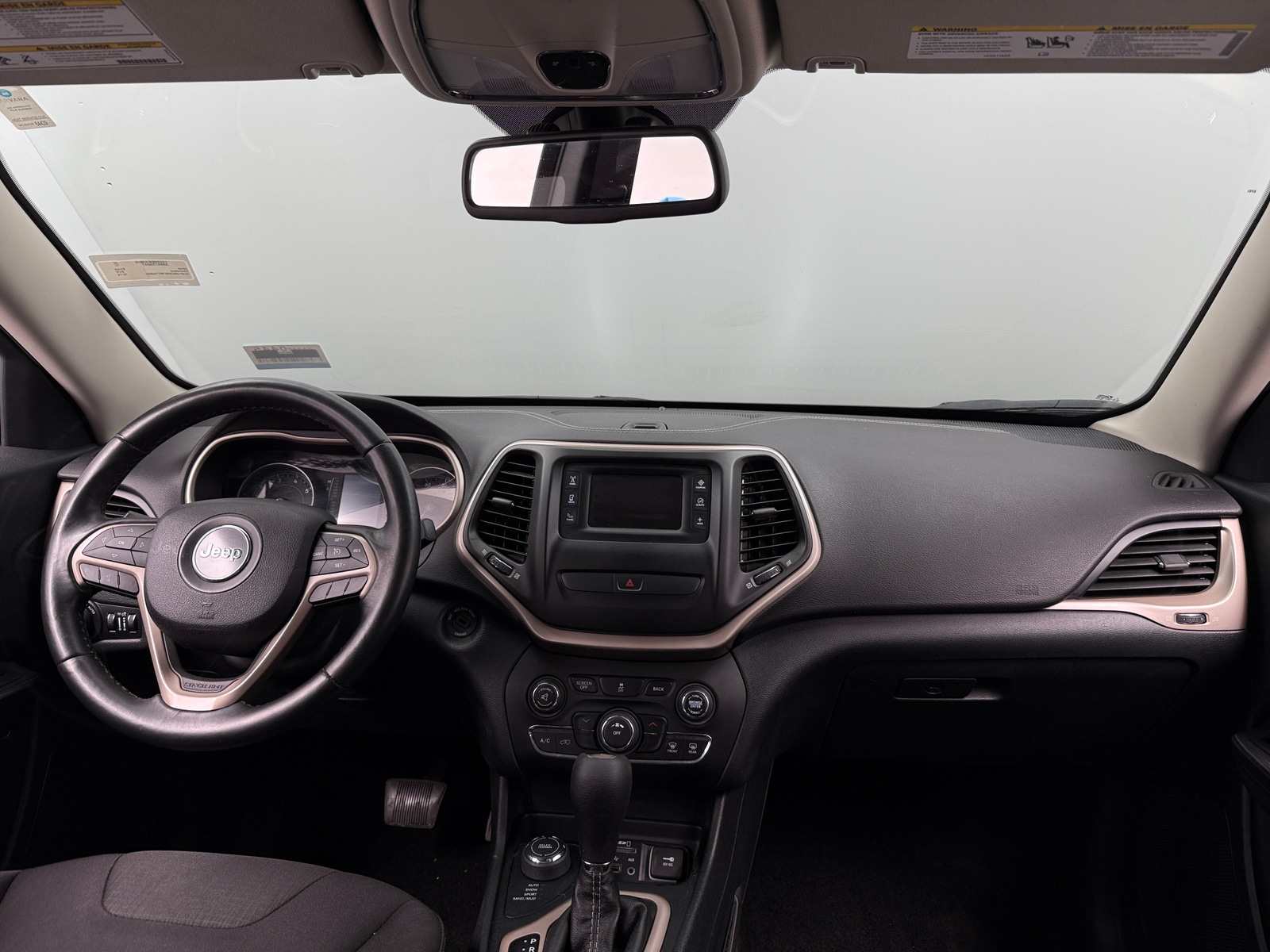 Thumbnail: 2015 Jeep Cherokee - 3
