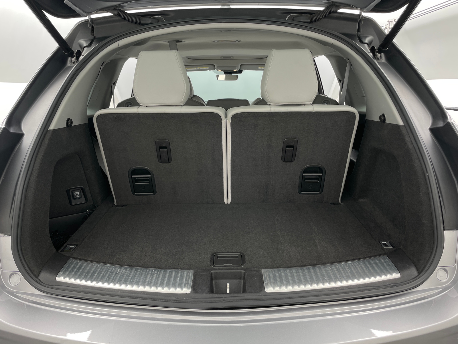Thumbnail: 2017 Acura MDX - 7