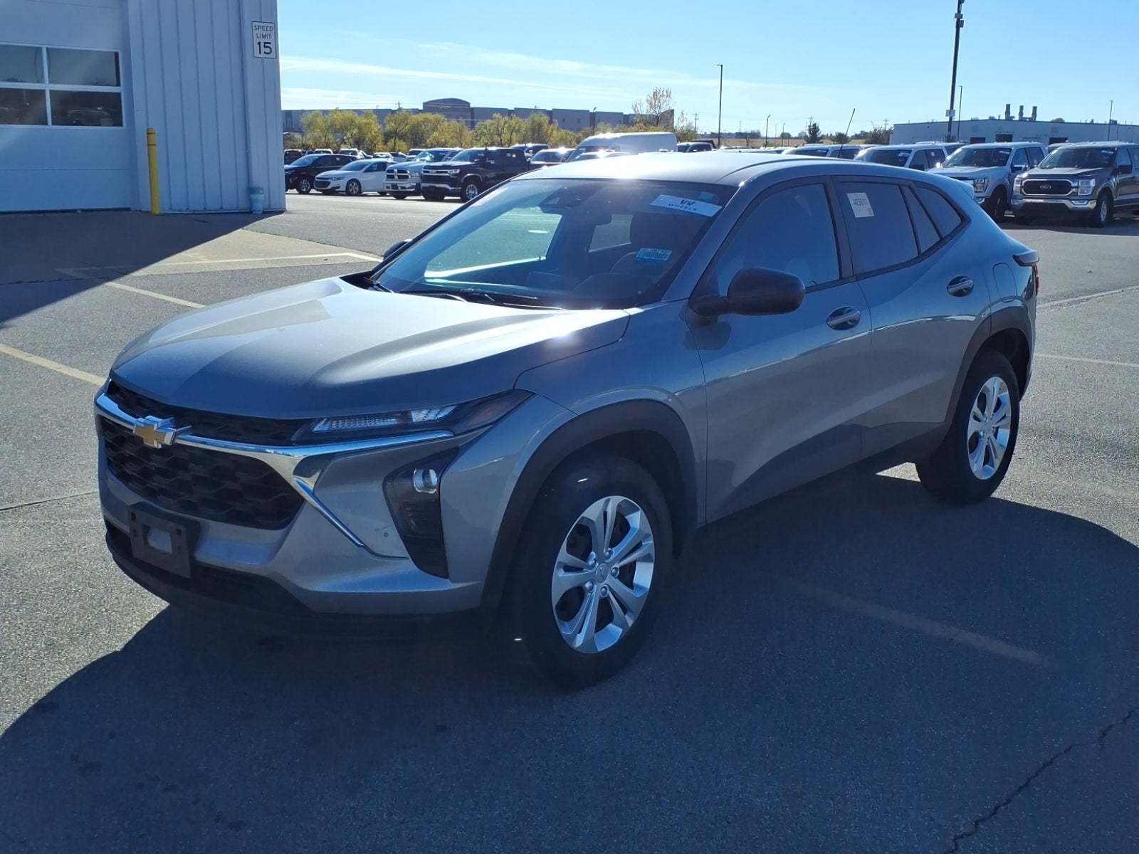 2025 Chevrolet Trax LS