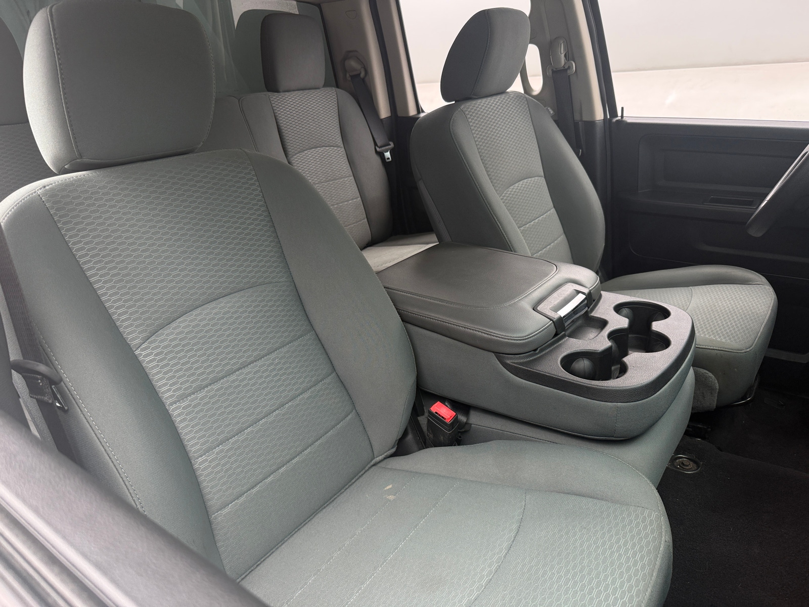 Thumbnail: 2020 RAM 1500 Classic - 2