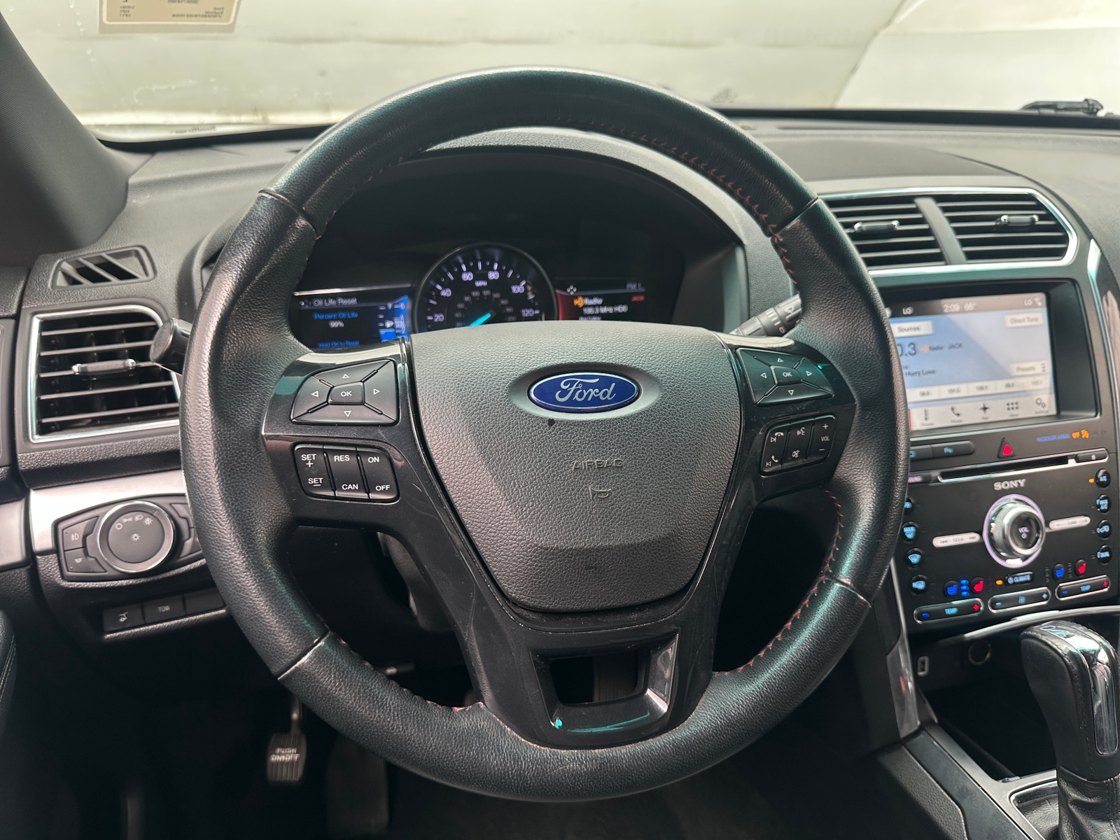 Thumbnail: 2017 Ford Explorer - 4