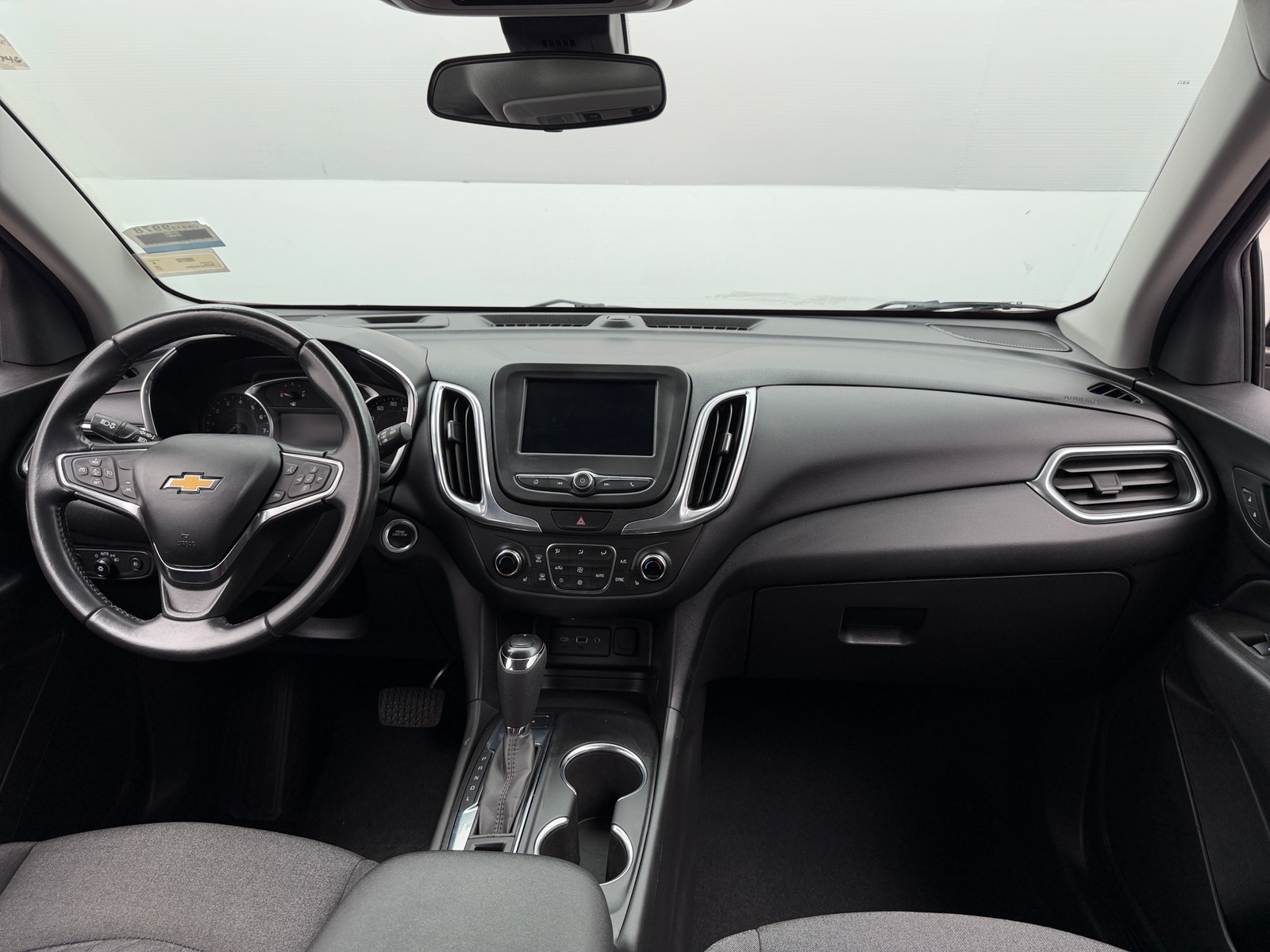 Thumbnail: 2021 Chevrolet Equinox - 3