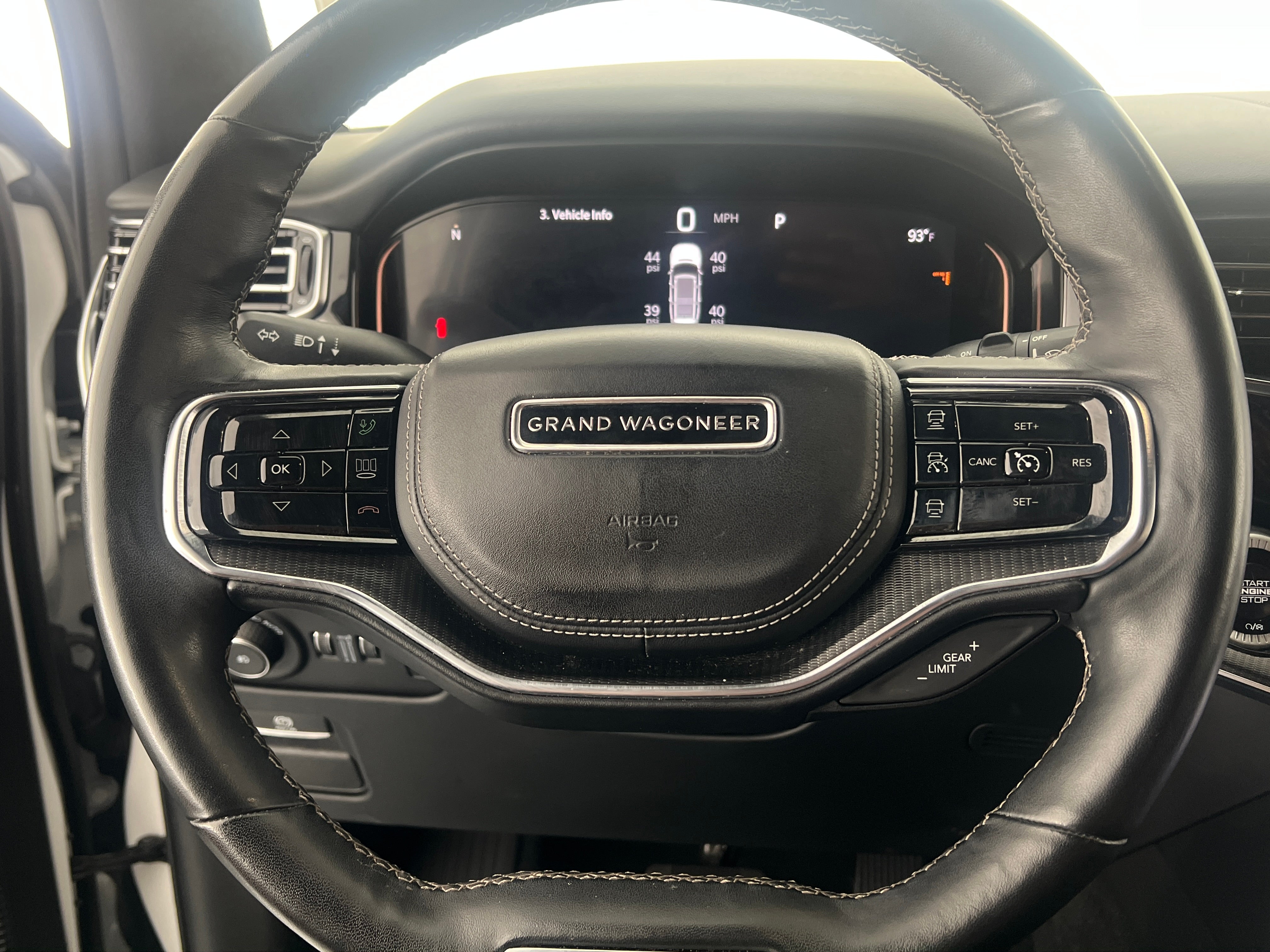 2024 Jeep Grand Wagoneer