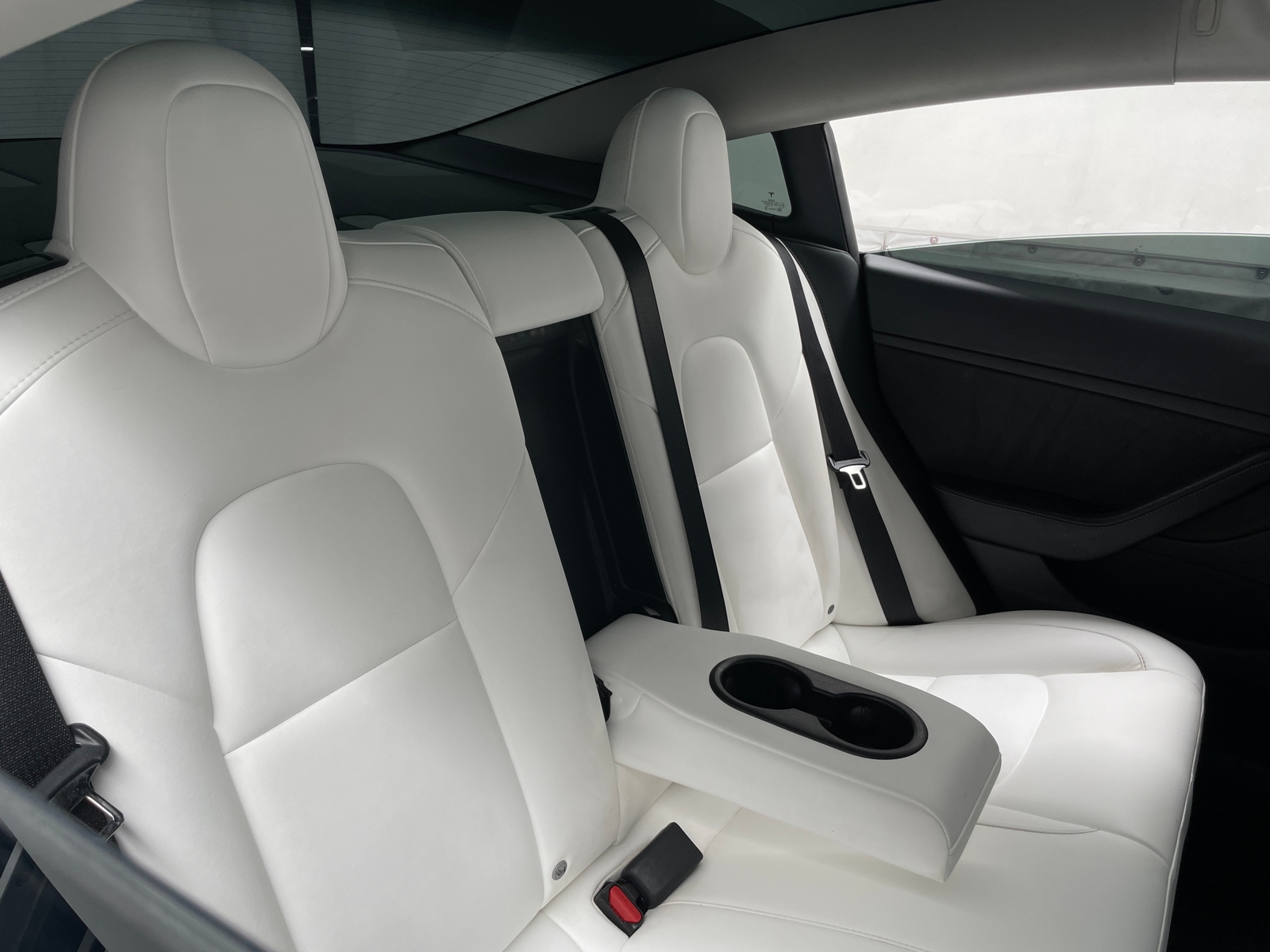 Thumbnail: 2022 Tesla Model 3 - 5