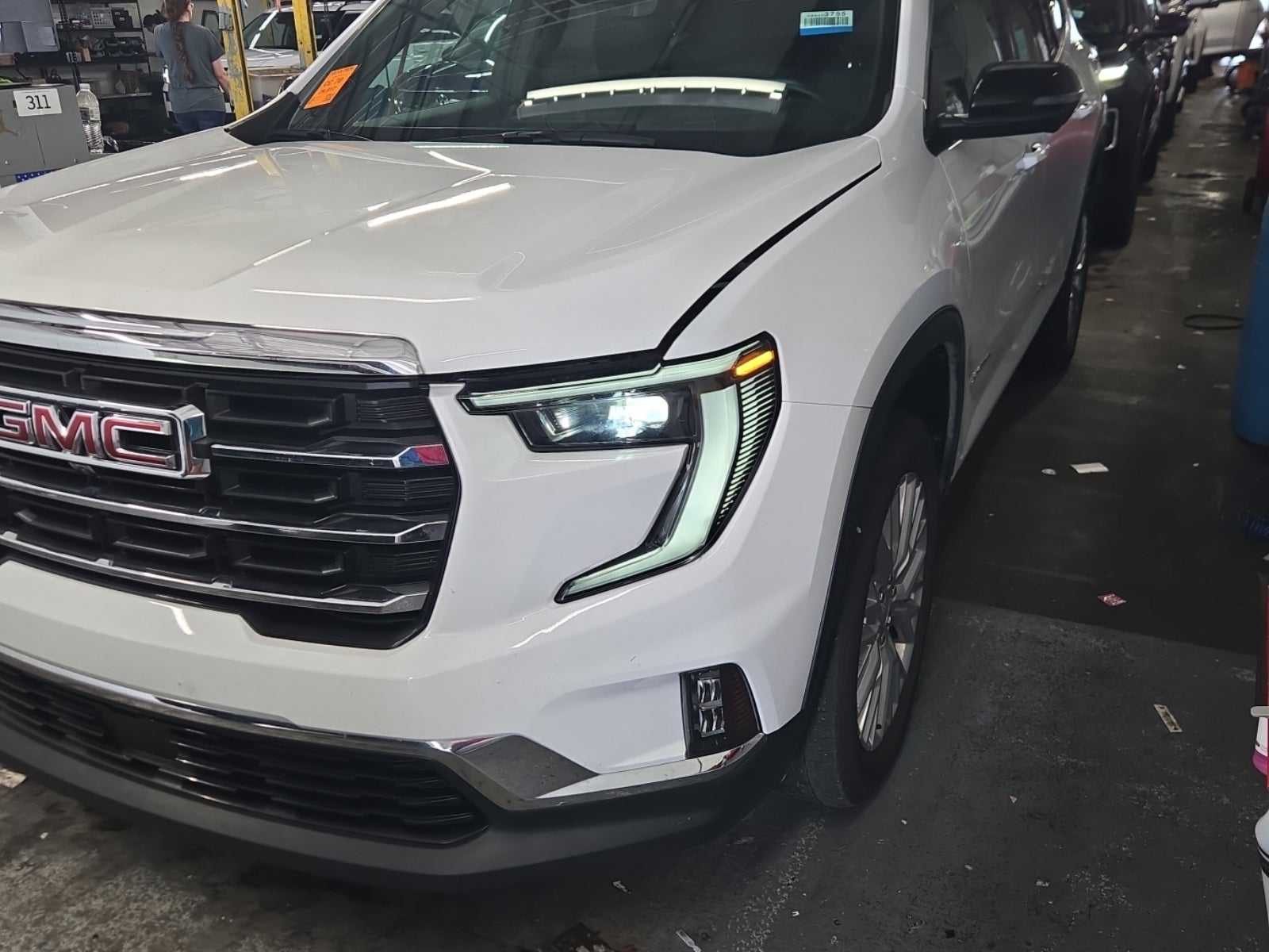 2026 GMC Acadia FWD Elevation