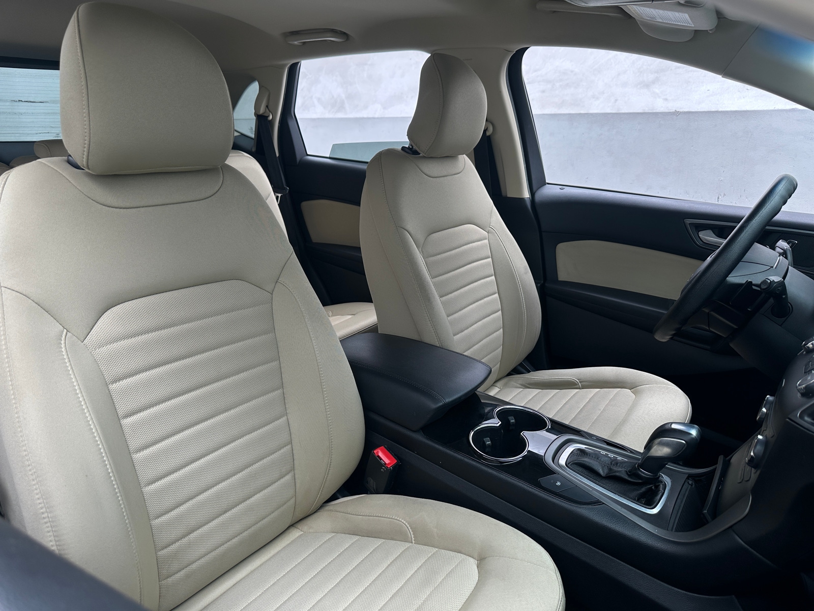 Thumbnail: 2017 Ford Edge - 2