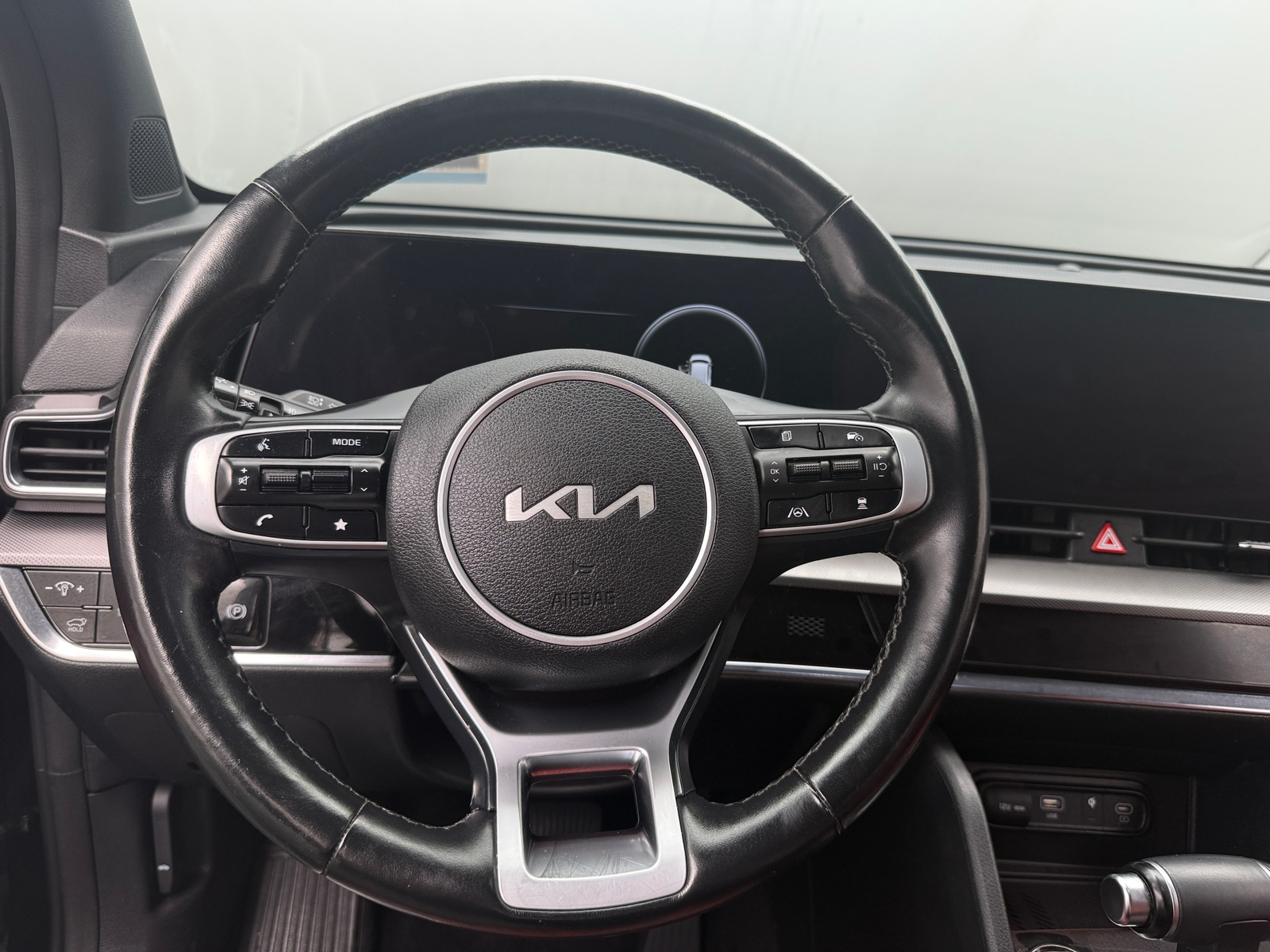 Thumbnail: 2023 Kia Sportage - 4