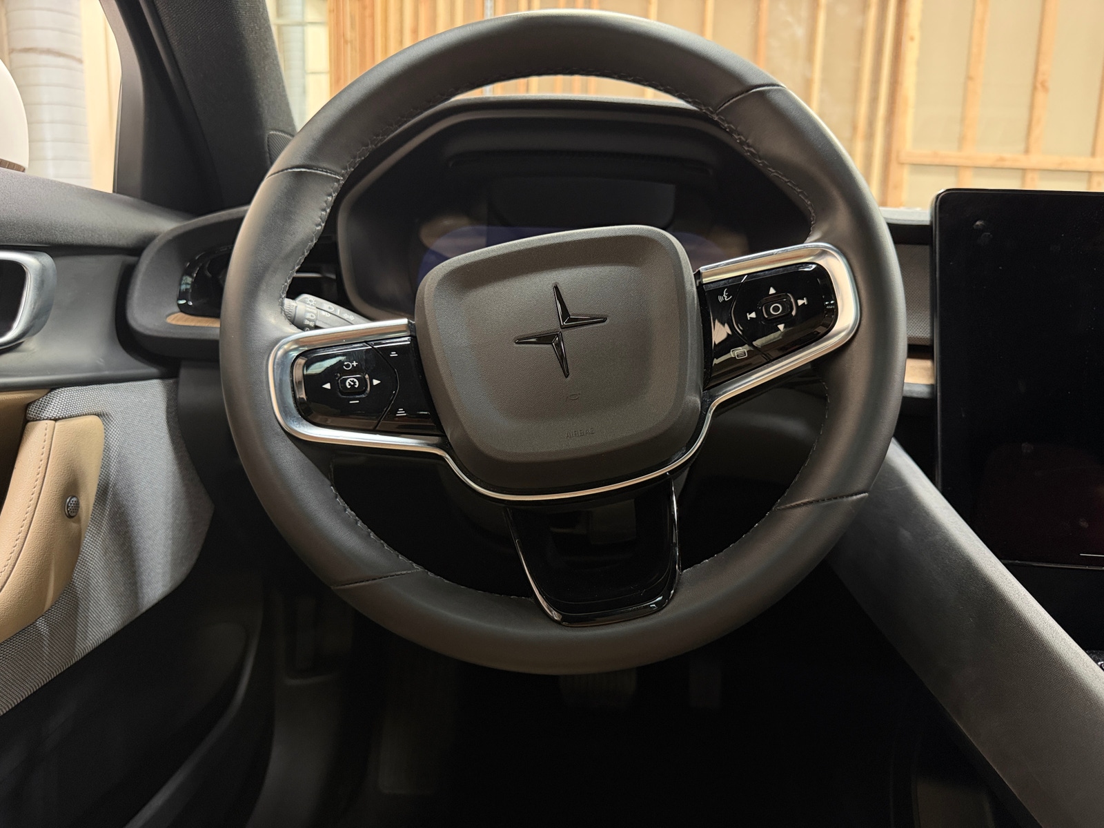 Thumbnail: 2022 Polestar 2 - 5