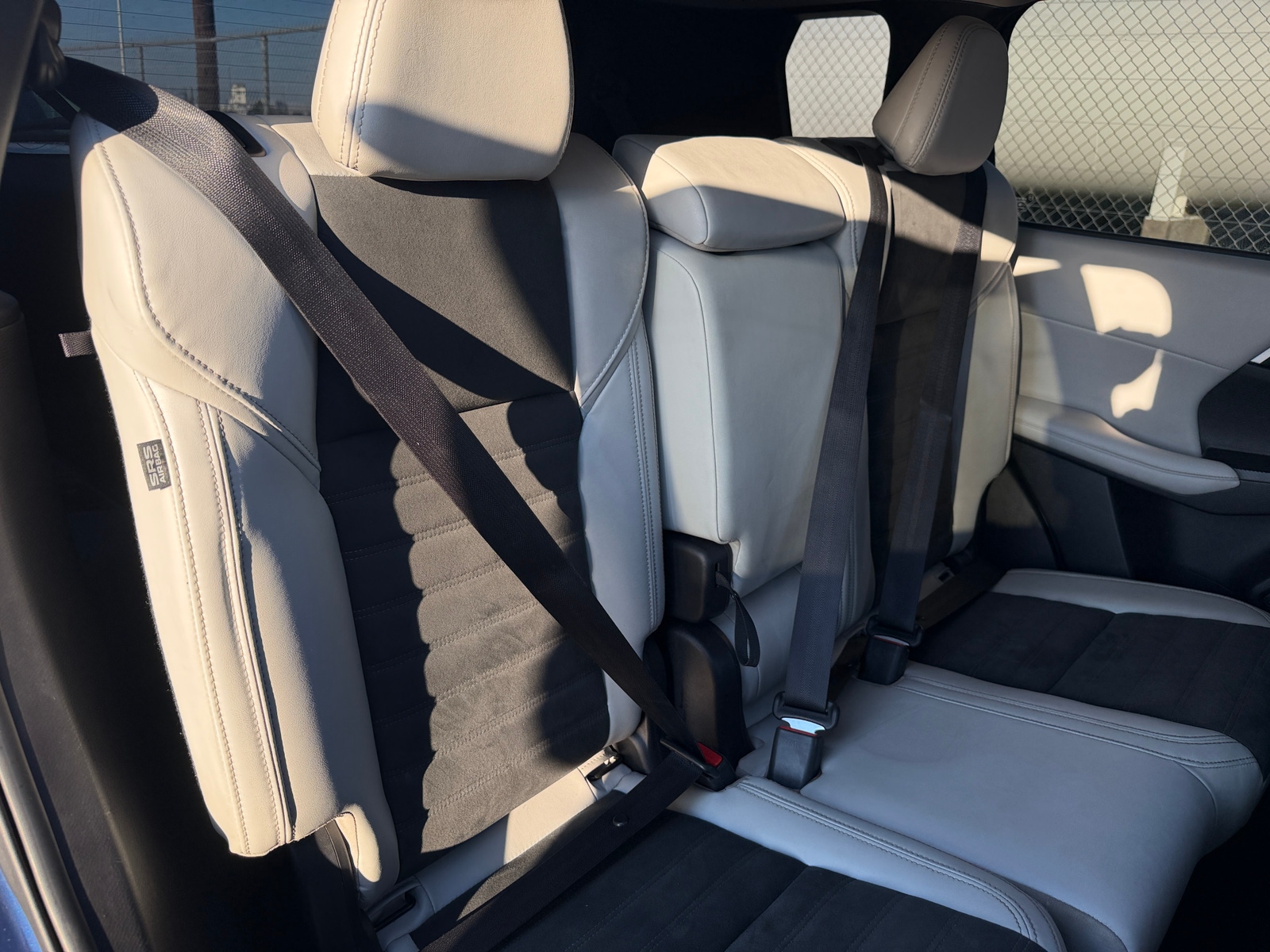 Thumbnail: 2025 Mitsubishi Outlander - 5