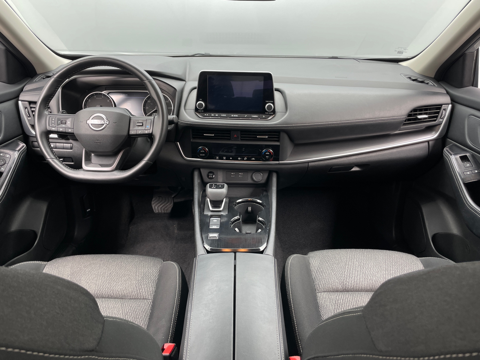 Thumbnail: 2025 Nissan Rogue - 3