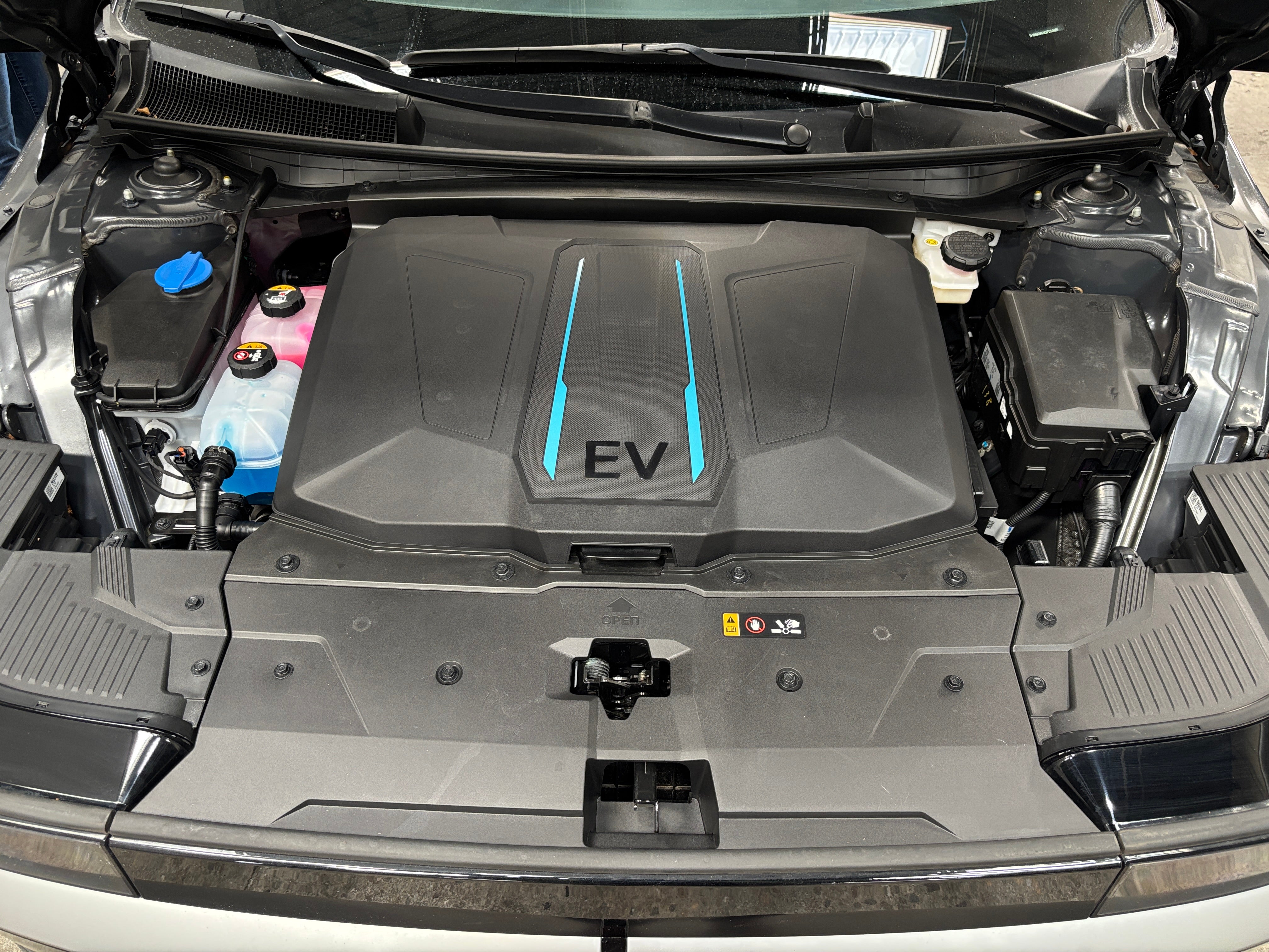 Used 2023 Hyundai IONIQ 5 SE with VIN KM8KM4AE2PU149989 for sale in Auburn, WA