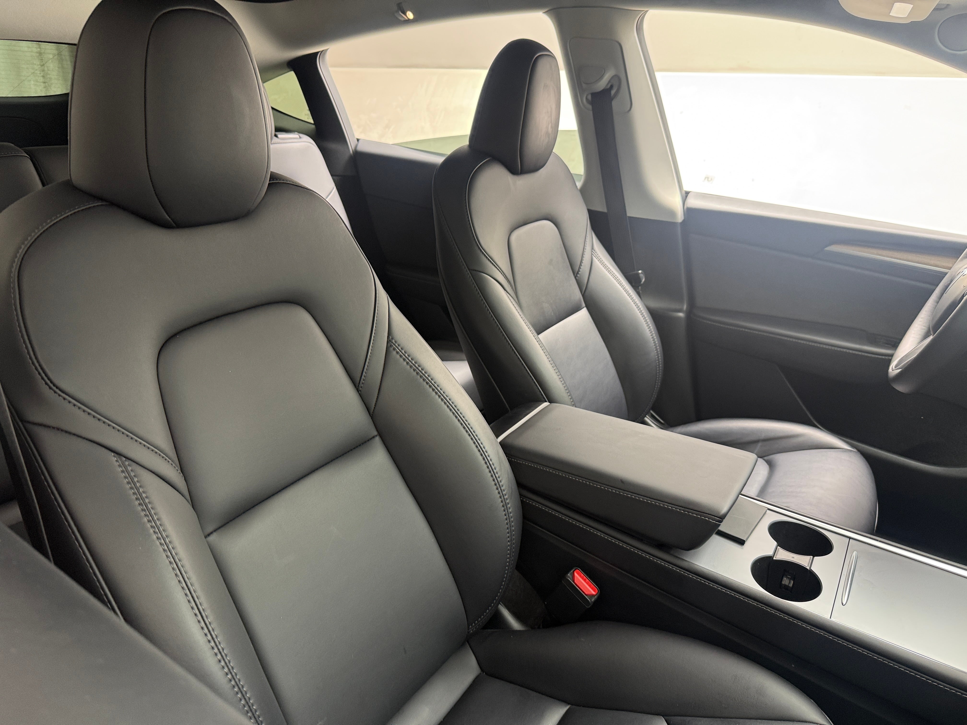 Used 2023 Tesla Model Y Long Range with VIN 7SAYGDEE7PF891364 for sale in Auburn, WA