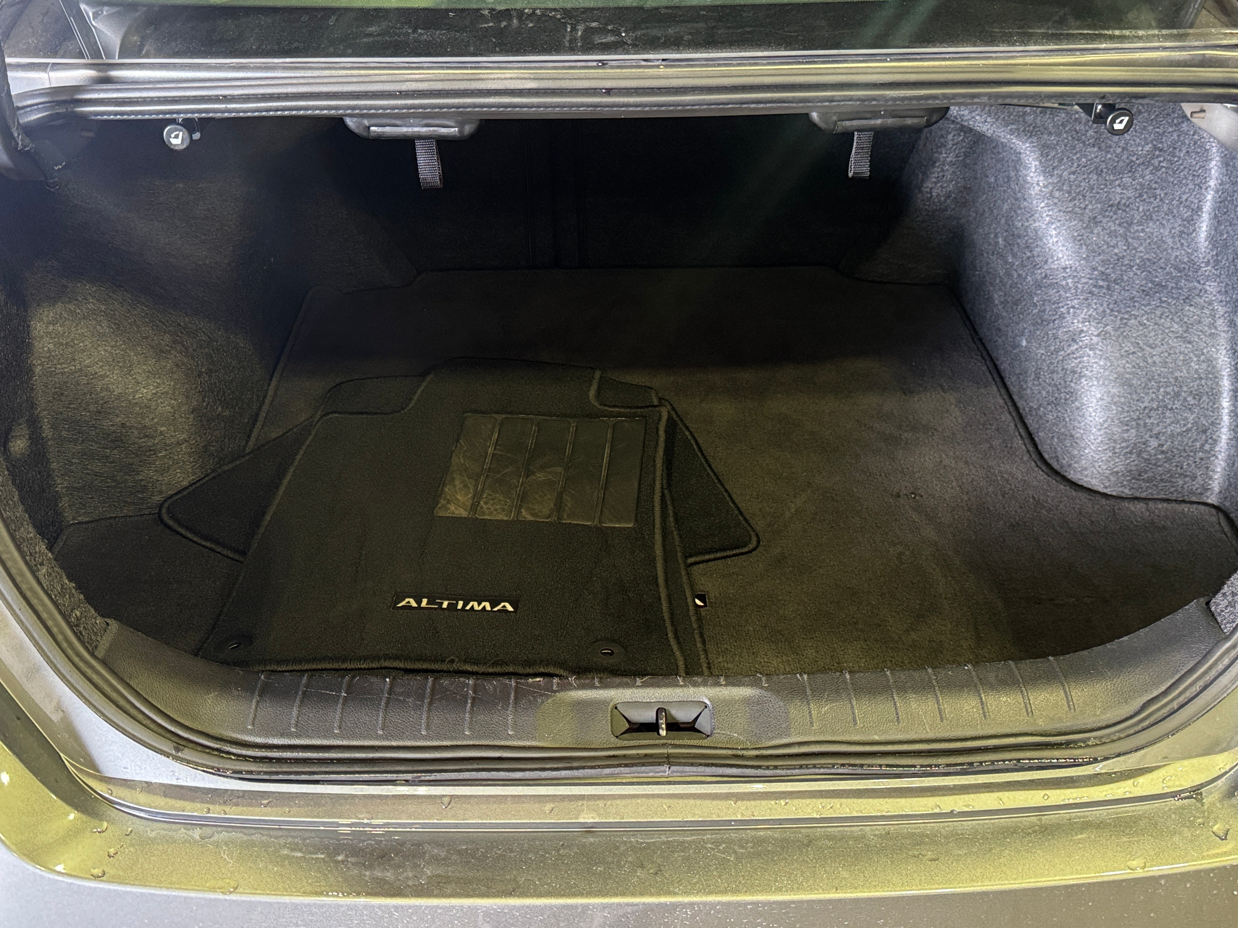 2025 Nissan Altima SV - Photo 5