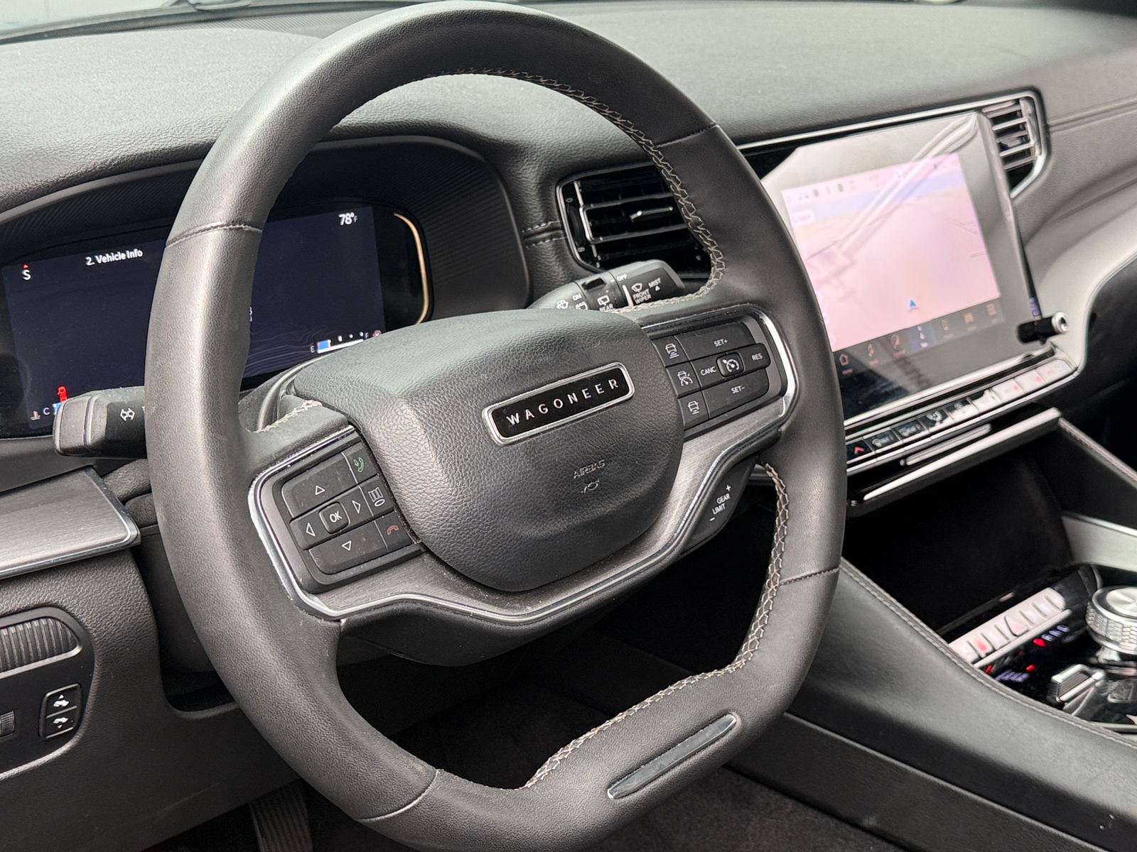 Thumbnail: 2023 Jeep Wagoneer - 4
