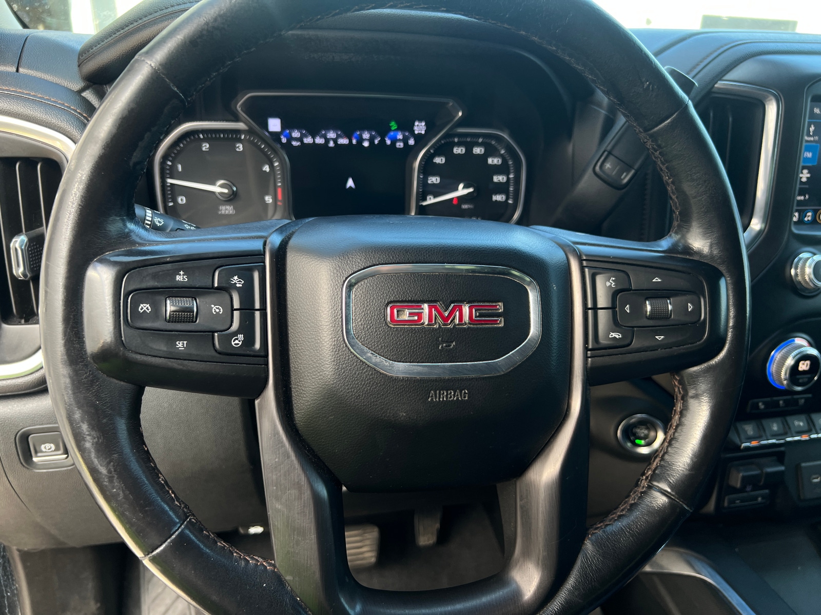 Thumbnail: 2020 GMC Sierra 2500 - 4