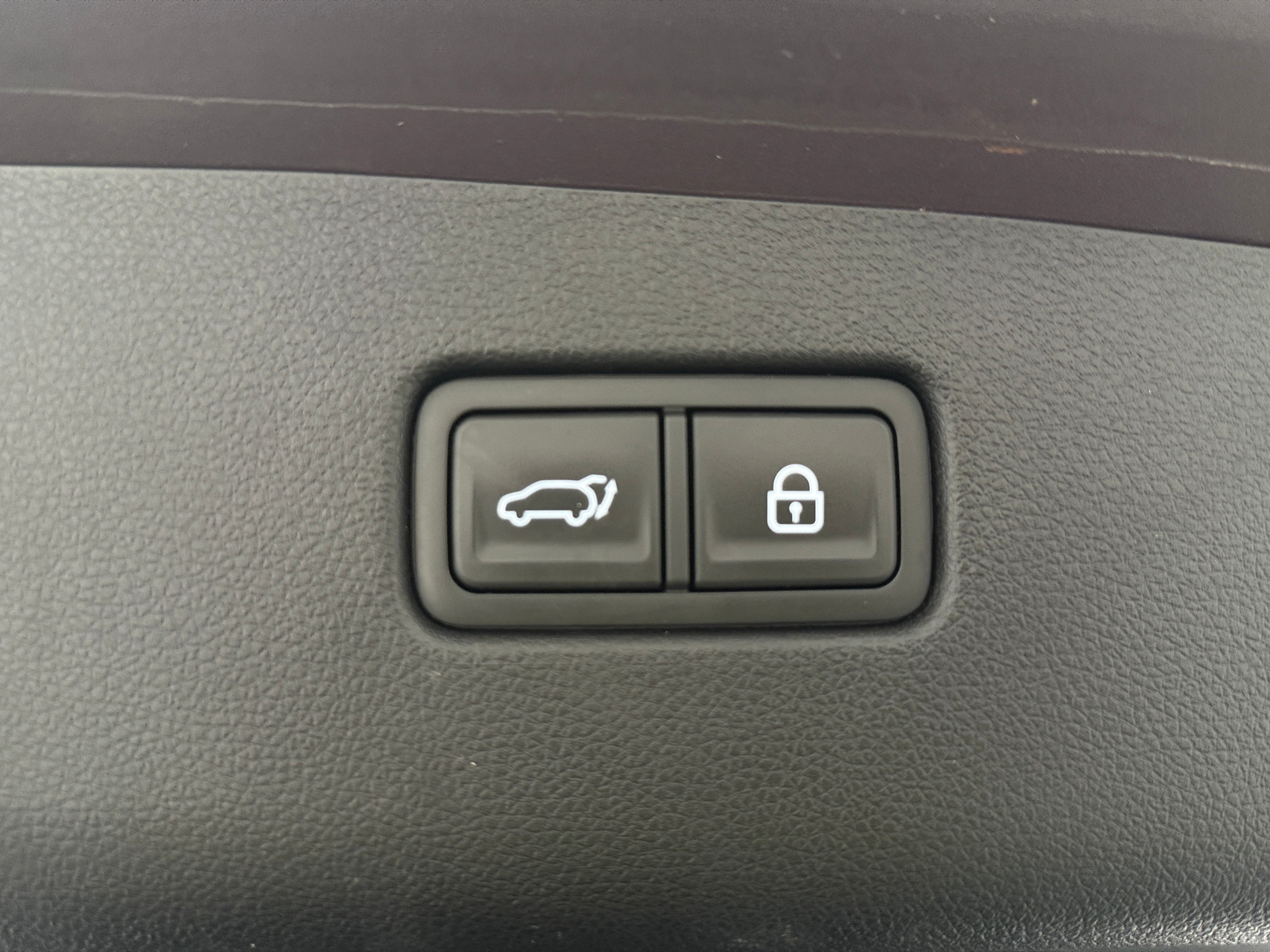 2022 GENESIS GV70