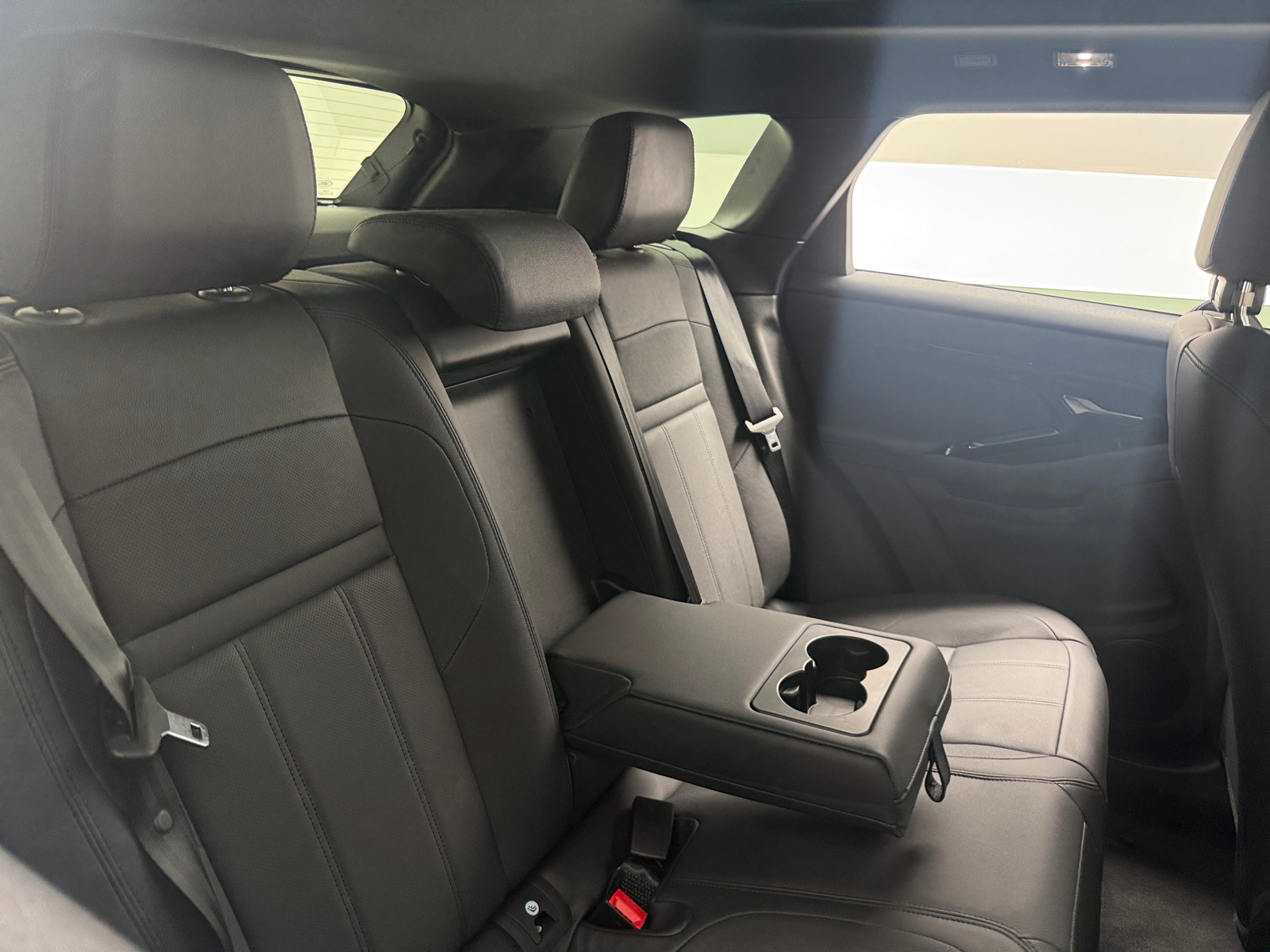 Thumbnail: 2026 Land Rover Range Rover Evoque - 5
