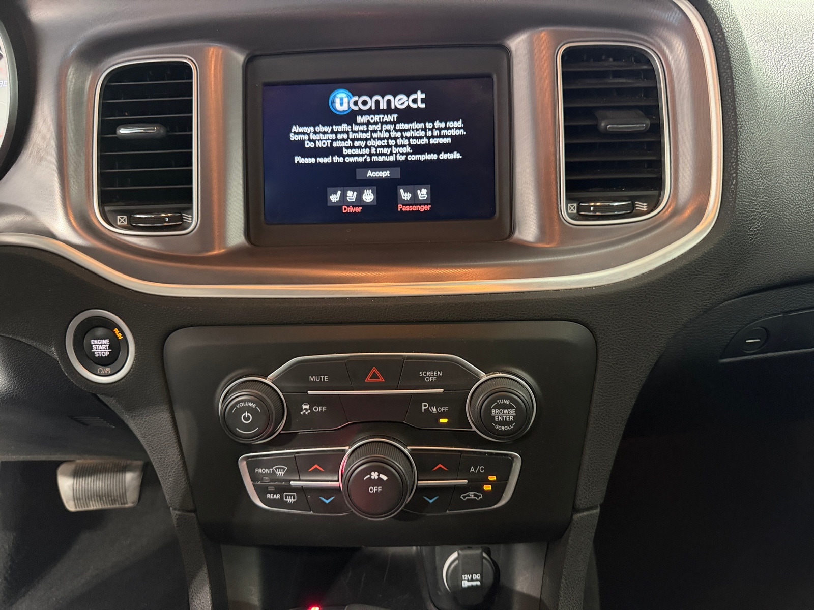 Thumbnail: 2021 Dodge Charger - 3