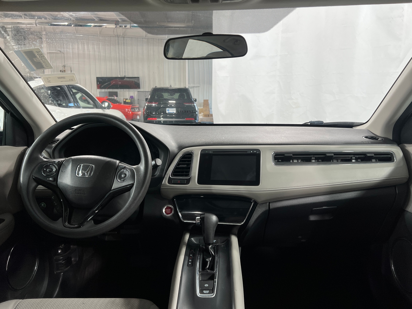 Thumbnail: 2017 Honda HR-V - 3