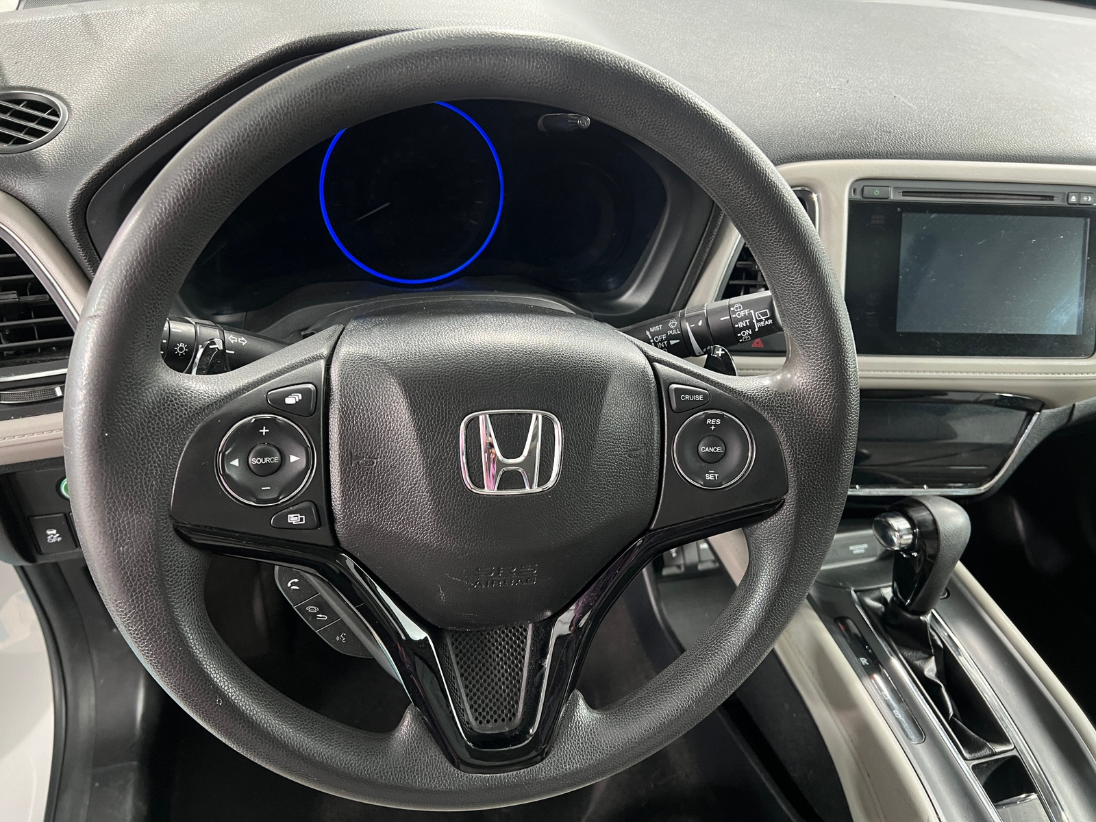 Thumbnail: 2017 Honda HR-V - 5