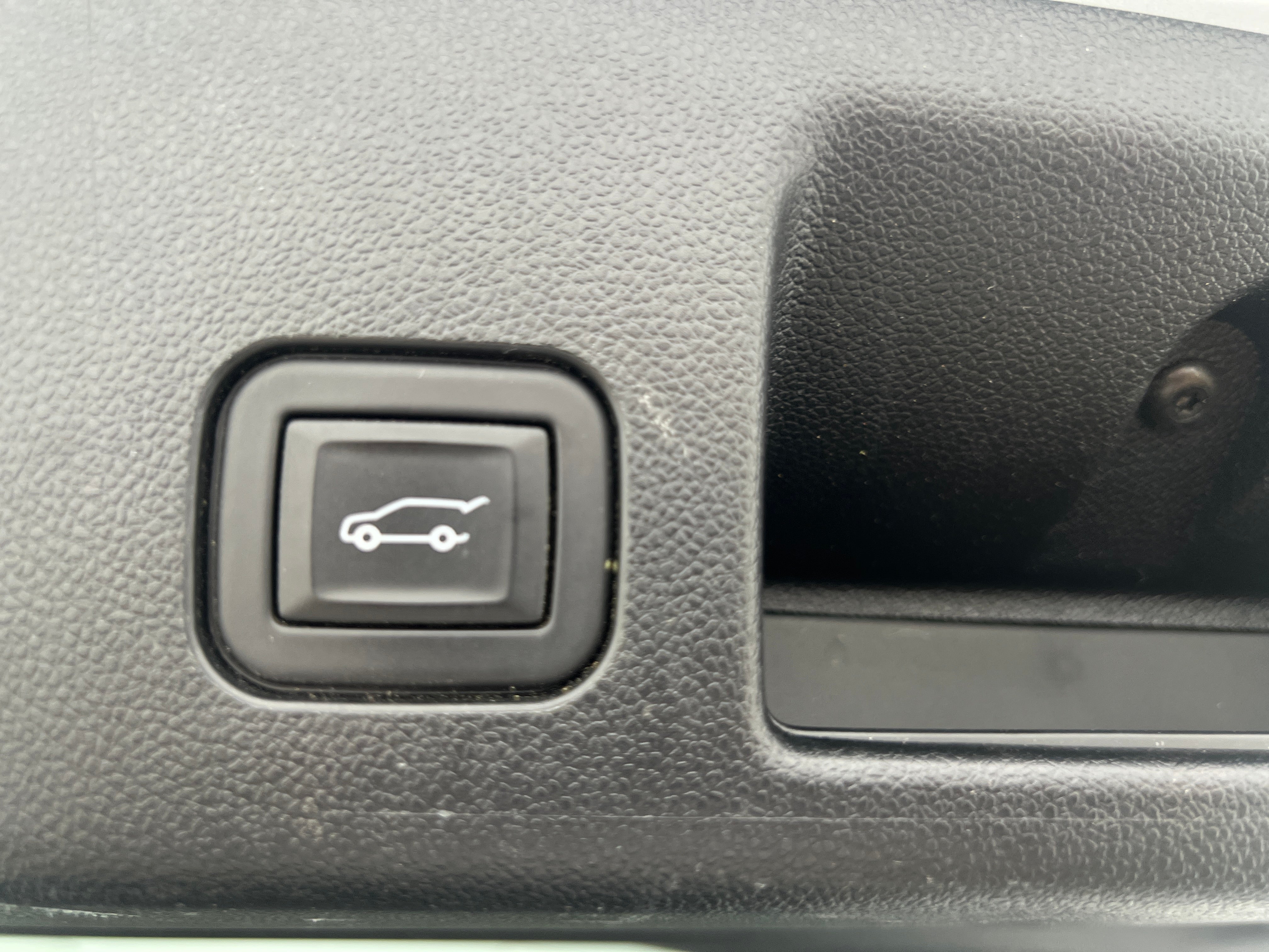 Used 2024 Chevrolet Equinox EV LT with VIN 3GN7DLRP3RS251032 for sale in Oak Creek, WI