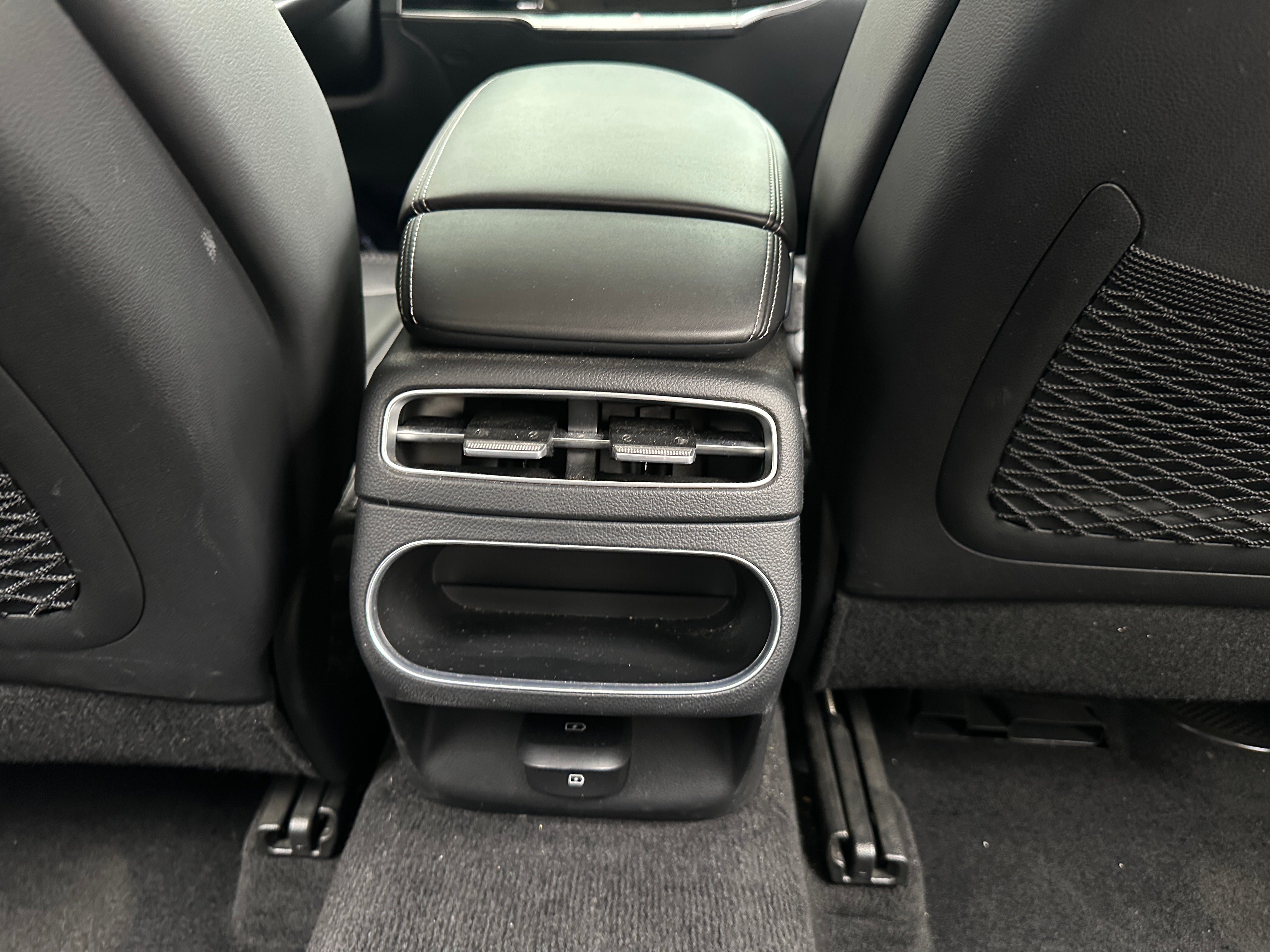 2022 GENESIS GV70