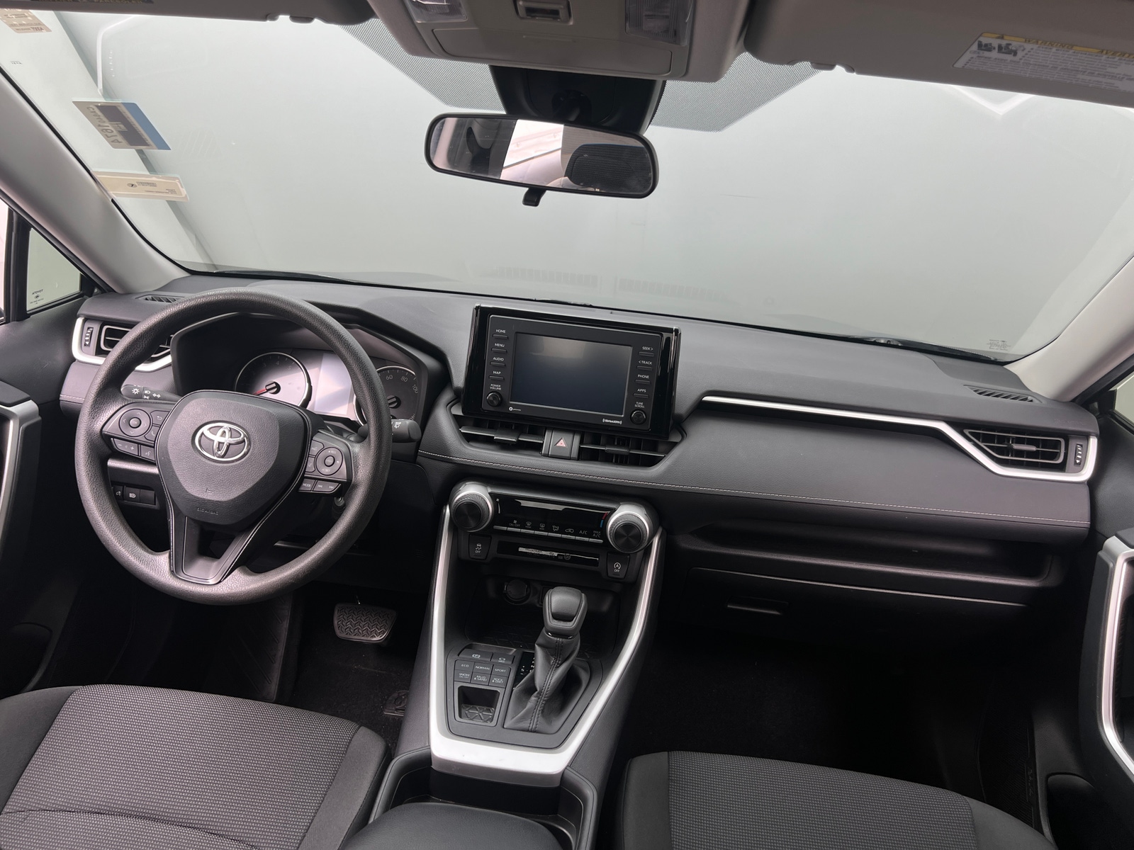 Thumbnail: 2021 Toyota RAV4 - 3