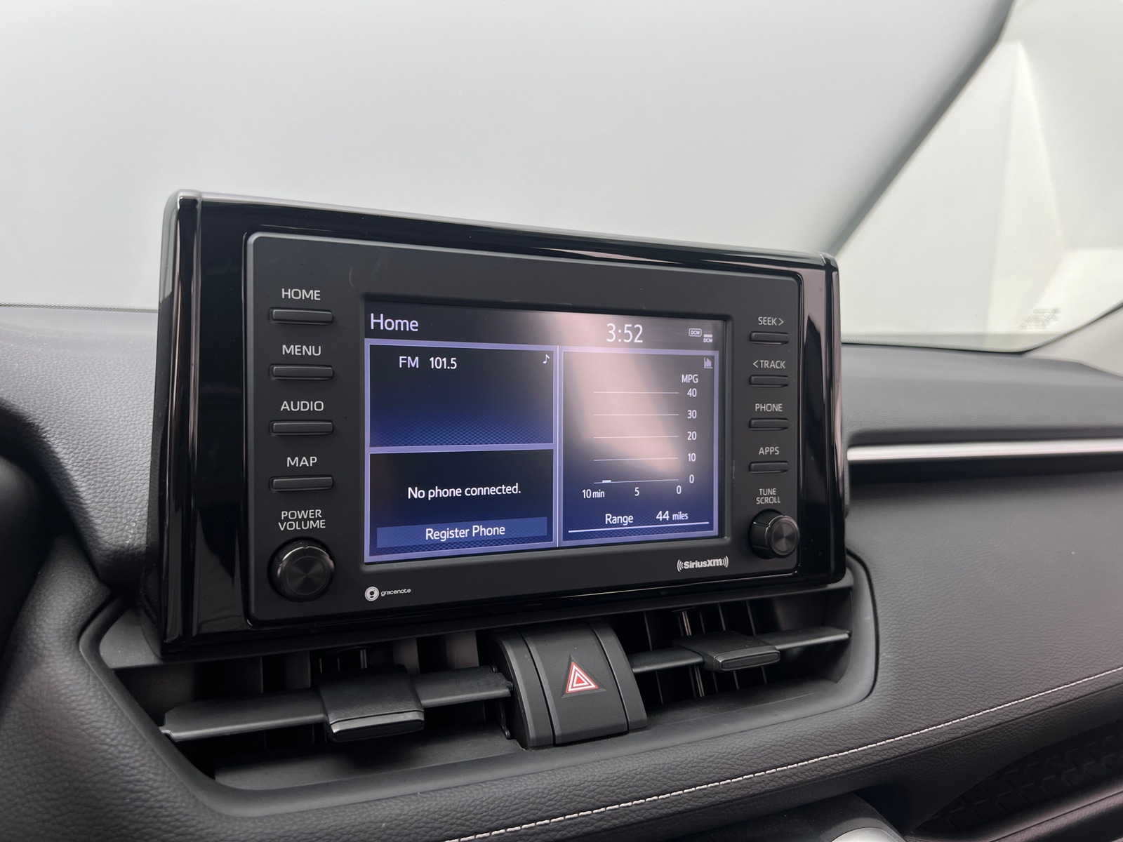 Thumbnail: 2021 Toyota RAV4 - 4