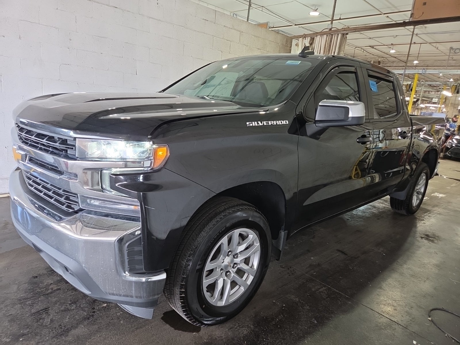 2022 Chevrolet Silverado 1500 LTD 2WD Crew Cab 147" LT