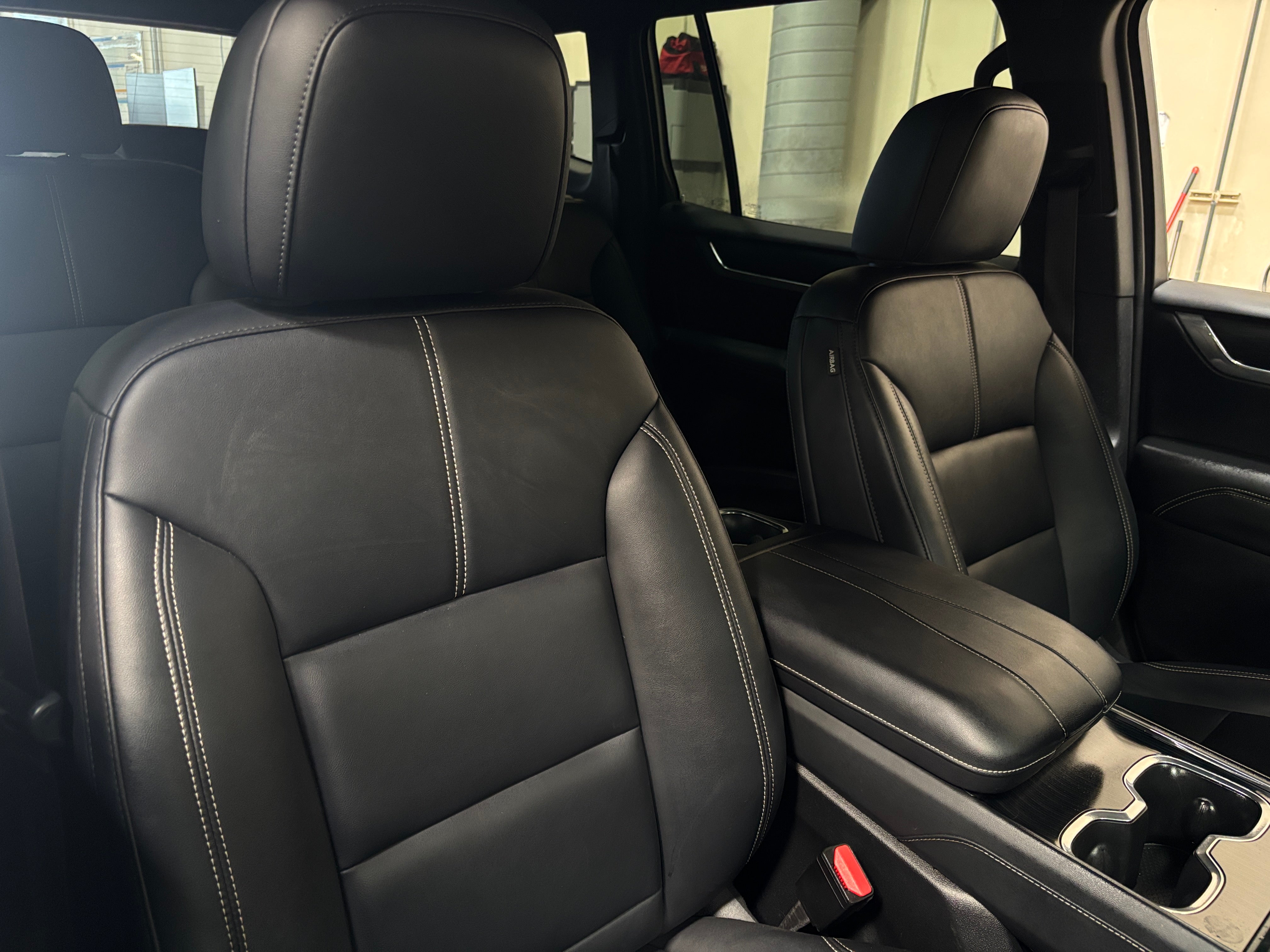 2024 GMC Acadia