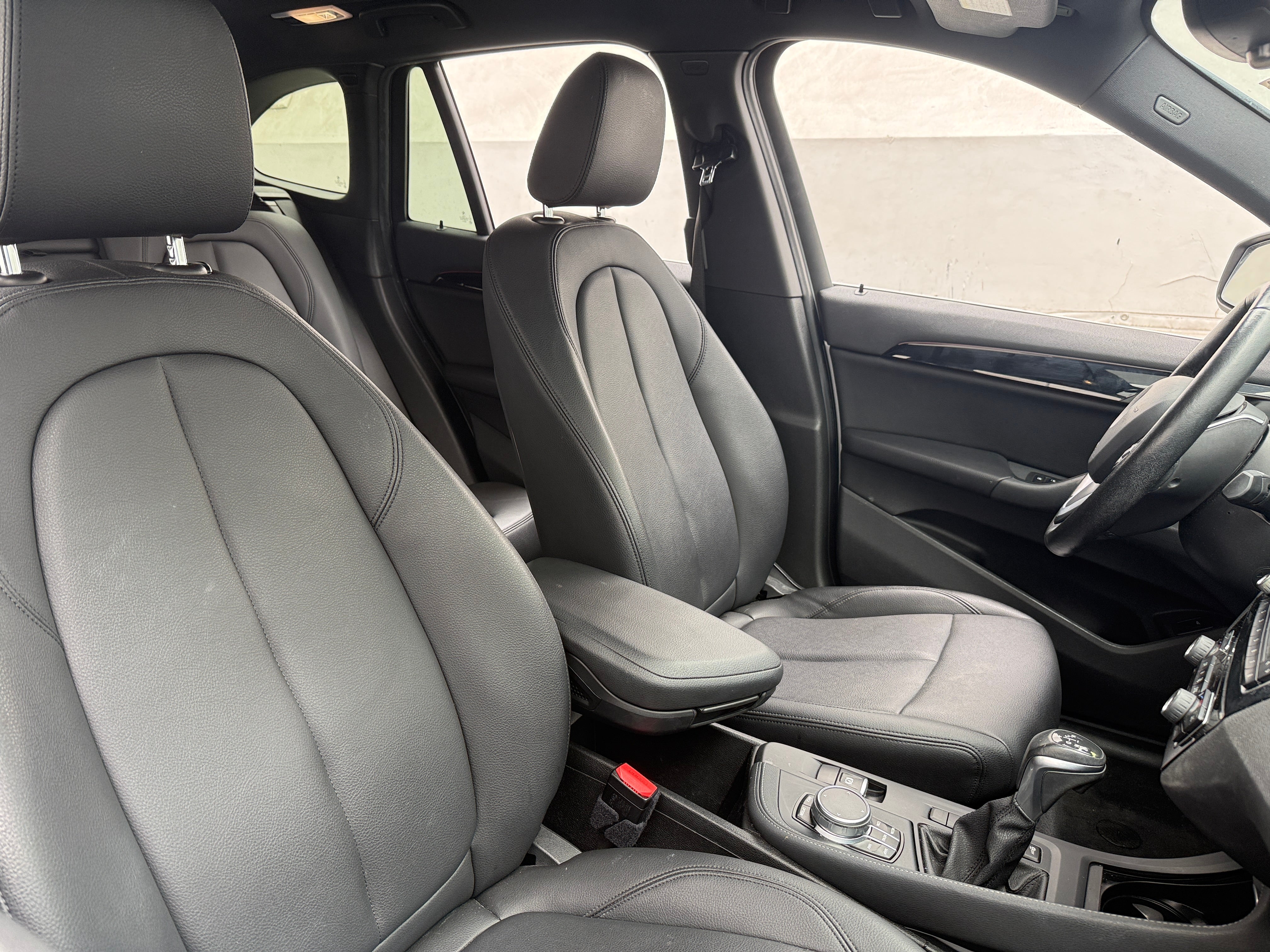 2018 BMW X1 28i