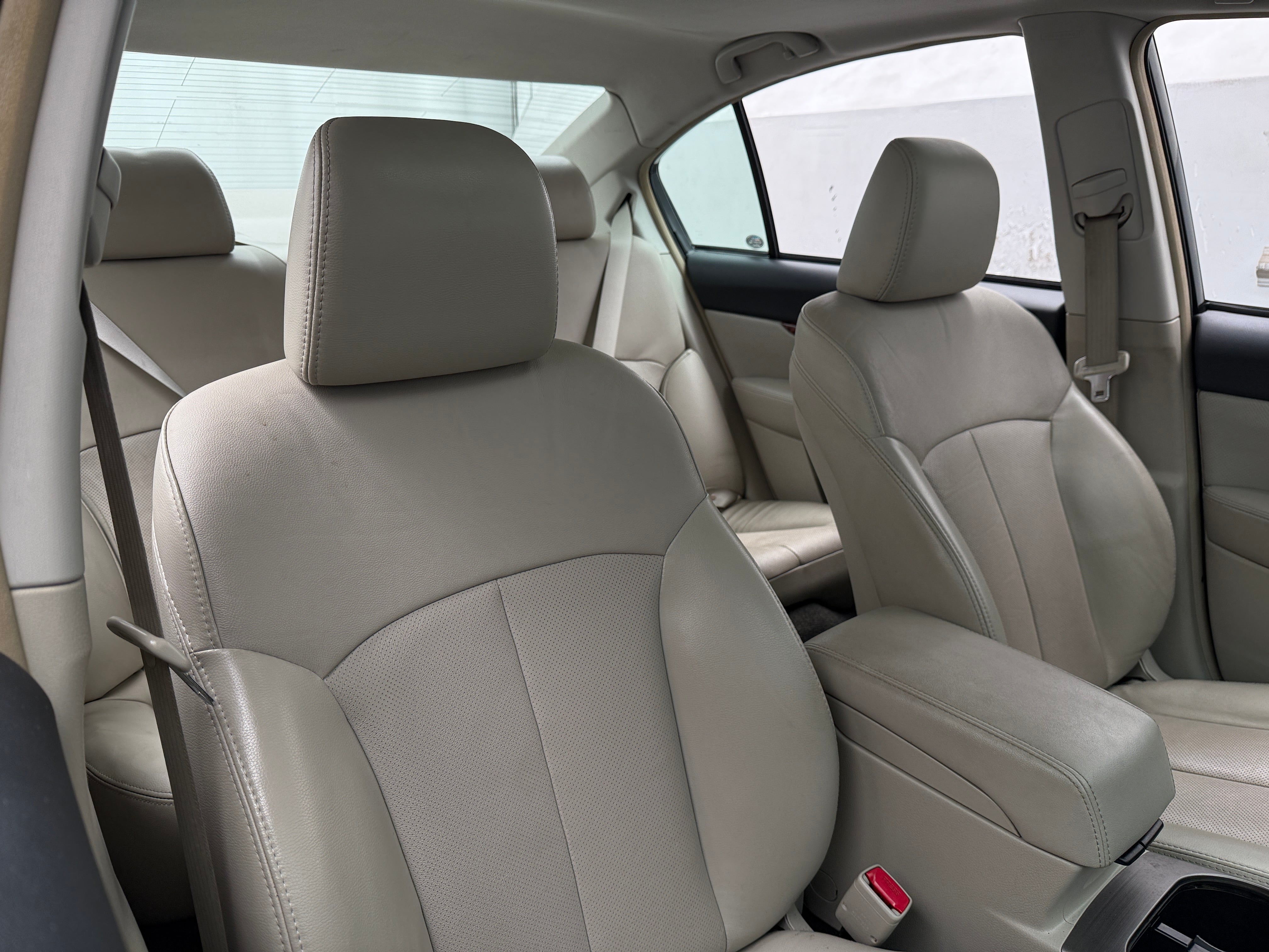 Used 2012 Subaru Legacy I Limited with VIN 4S3BMBL69C3018427 for sale in Pewaukee, WI