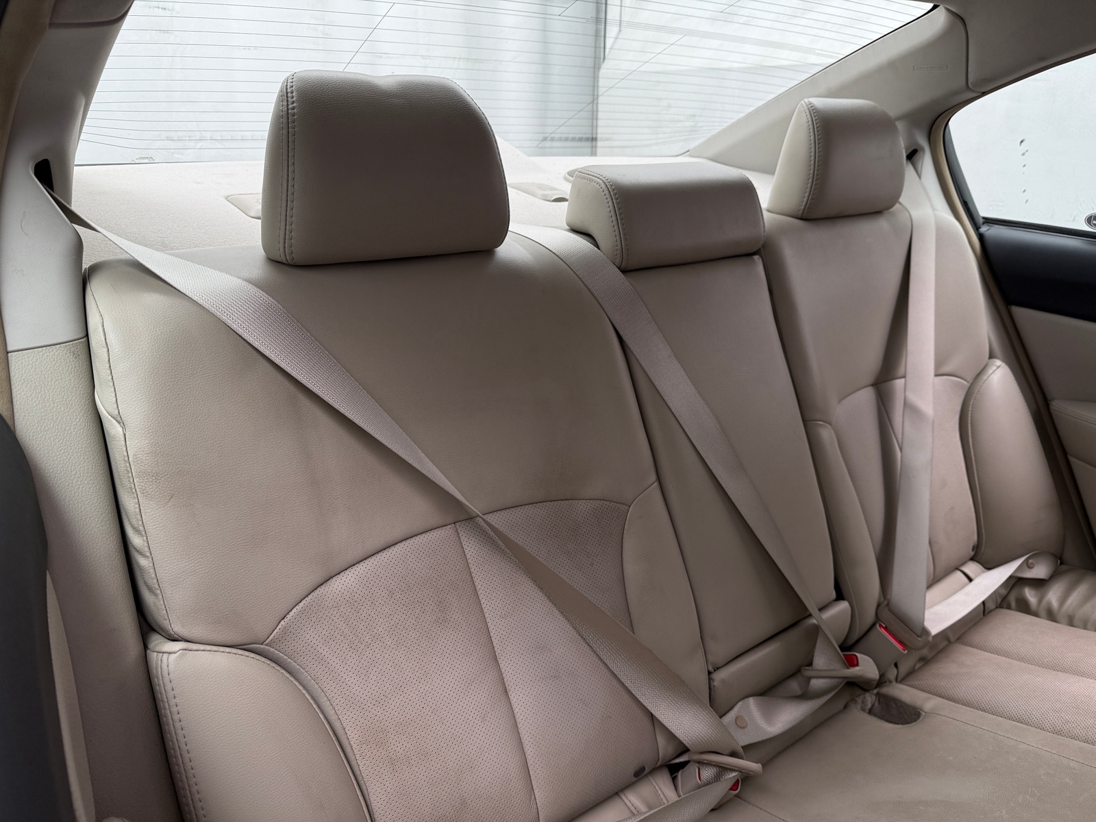 Thumbnail: 2012 Subaru Legacy - 5