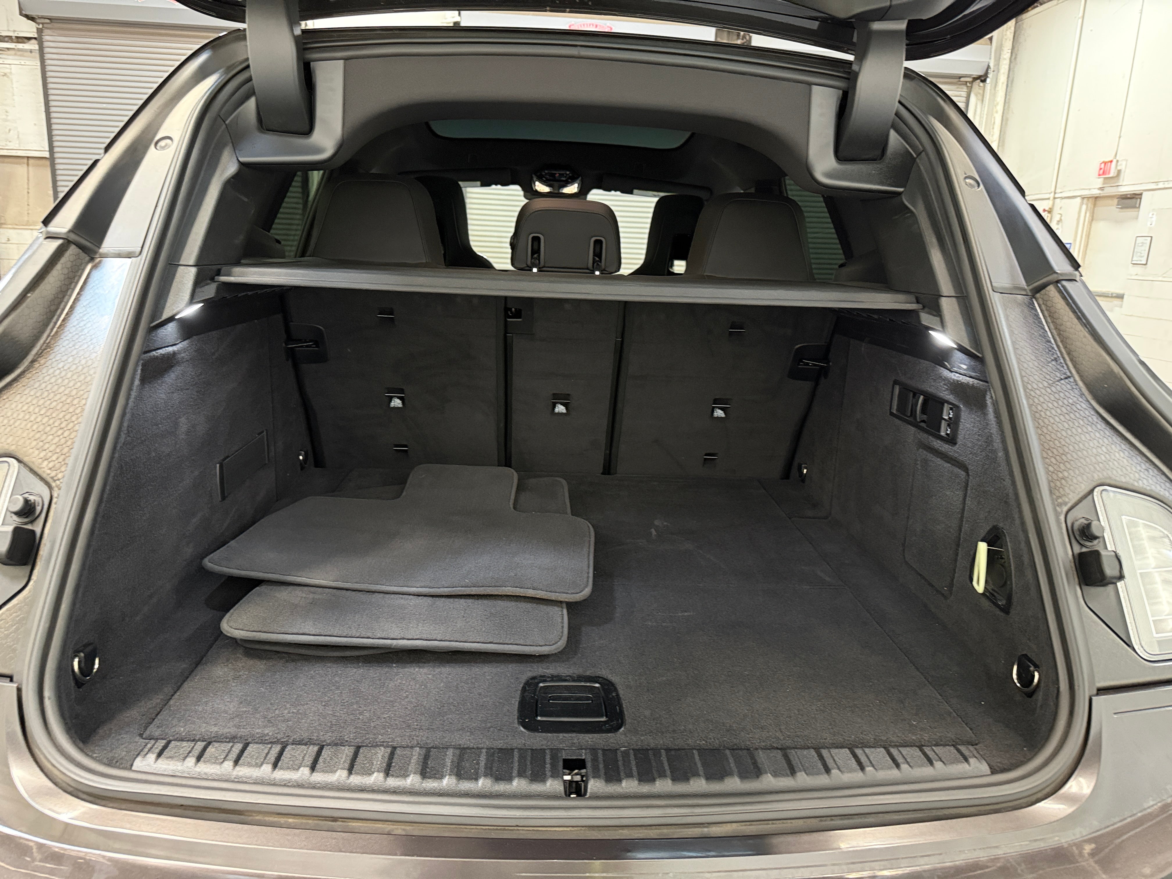 Used 2024 BMW iX Base with VIN WB523CF05RCN90910 for sale in Auburn, WA