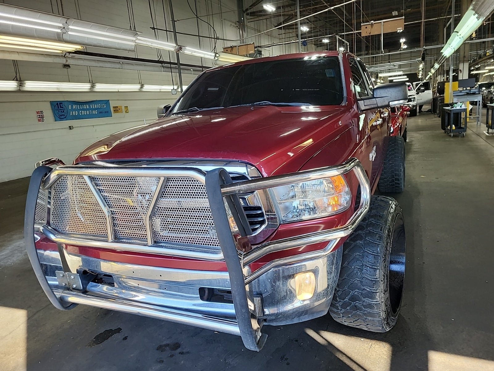 2014 Ram 1500 4WD Crew Cab 140.5" Big Horn