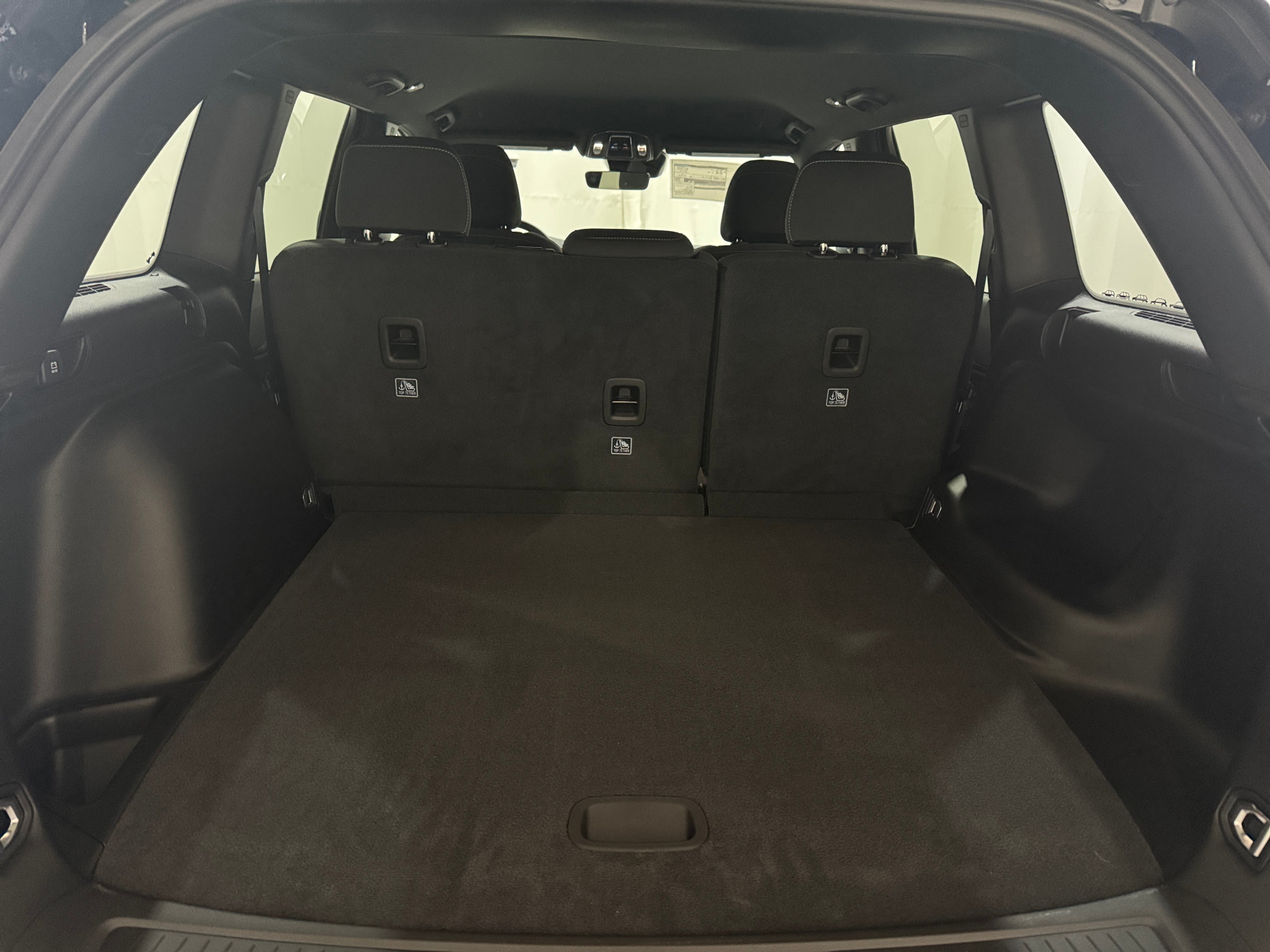 2027 Jeep Grand Cherokee