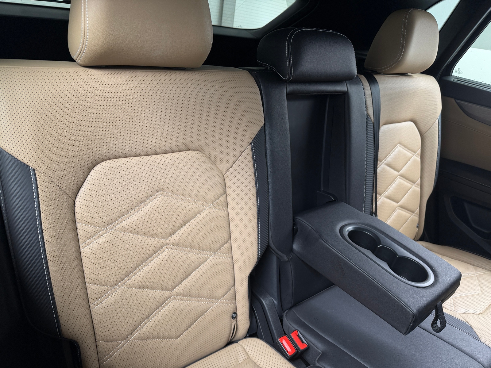 Thumbnail: 2026 Volkswagen Atlas - 6