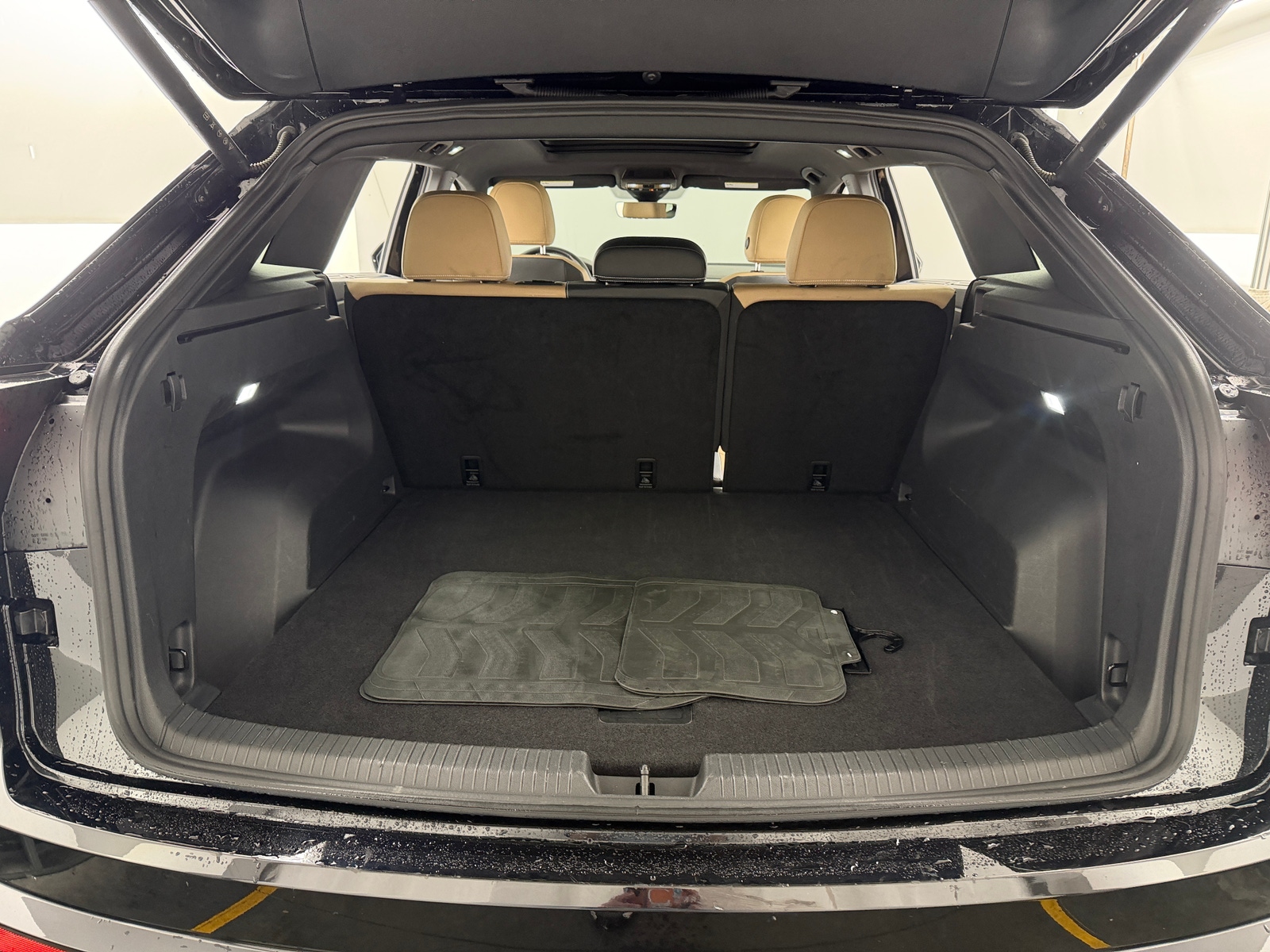 Thumbnail: 2026 Volkswagen Atlas - 7