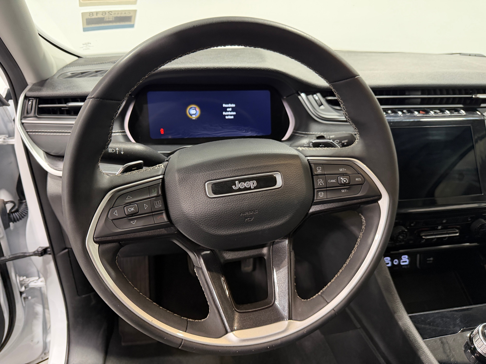 Thumbnail: 2023 Jeep Grand Cherokee L - 5