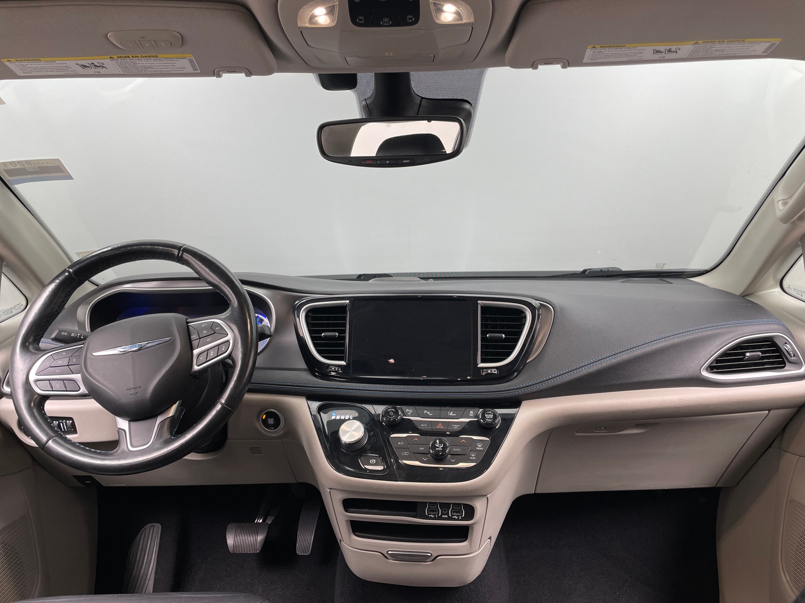 Thumbnail: 2021 Chrysler Pacifica - 2
