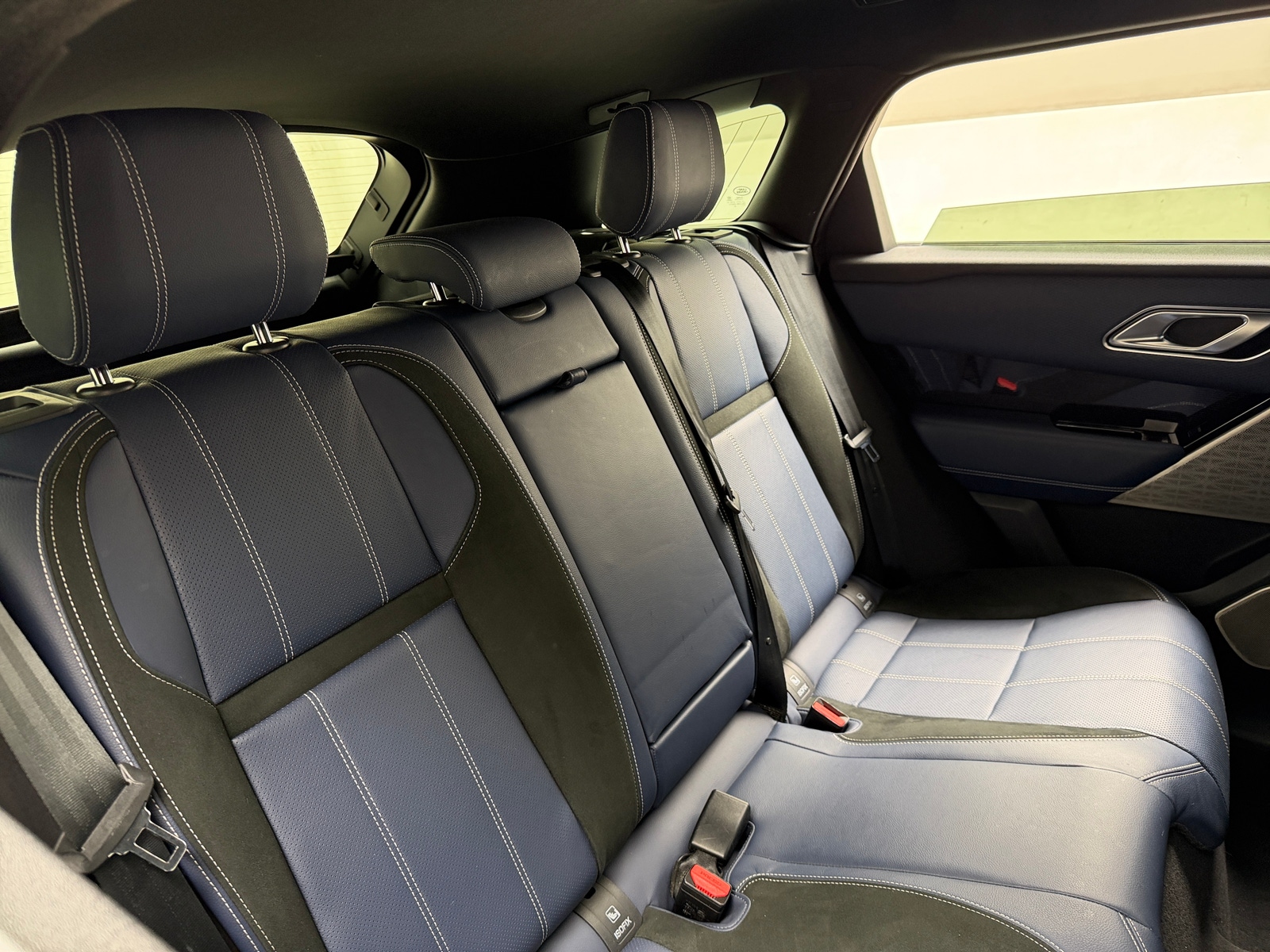 Thumbnail: 2020 Land Rover Range Rover Velar - 6