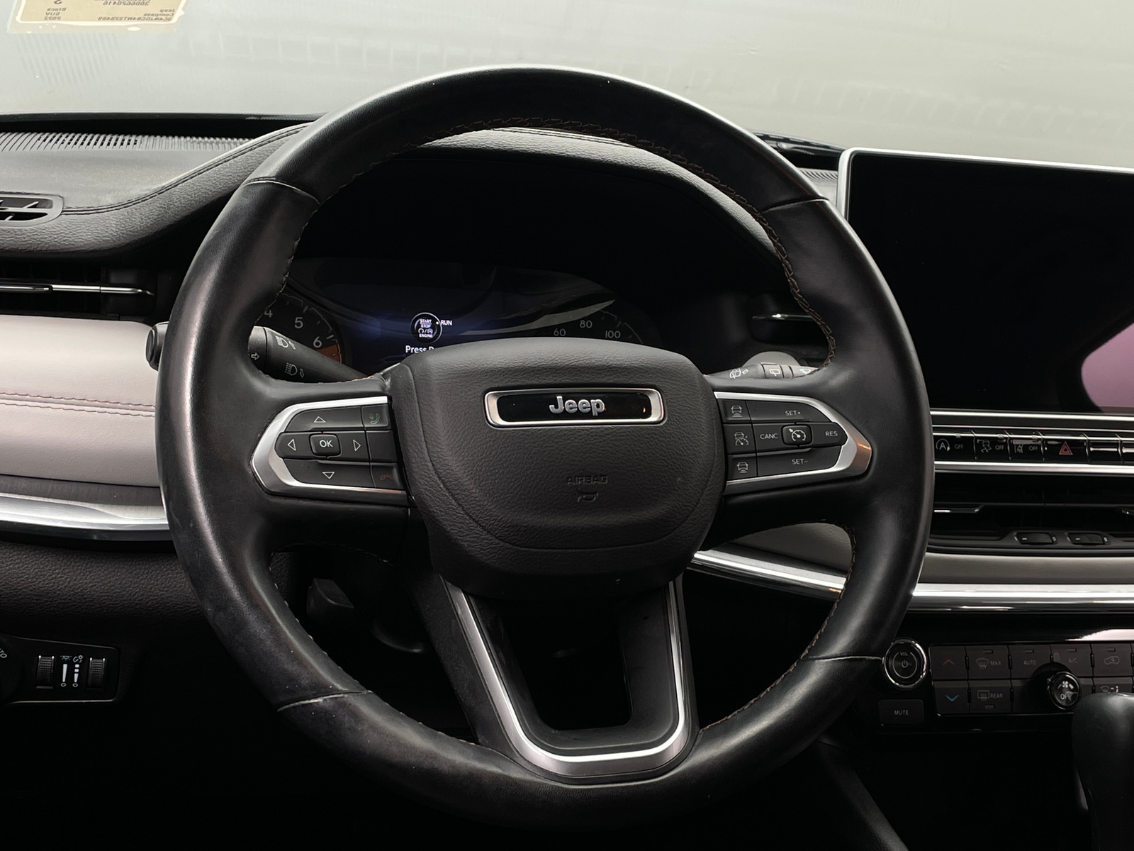 Thumbnail: 2022 Jeep Compass - 4