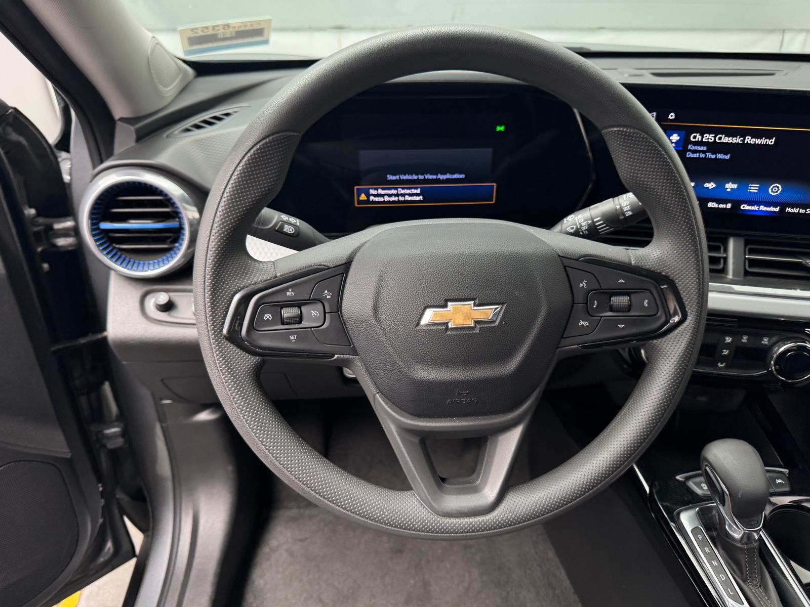Thumbnail: 2025 Chevrolet Trax - 5