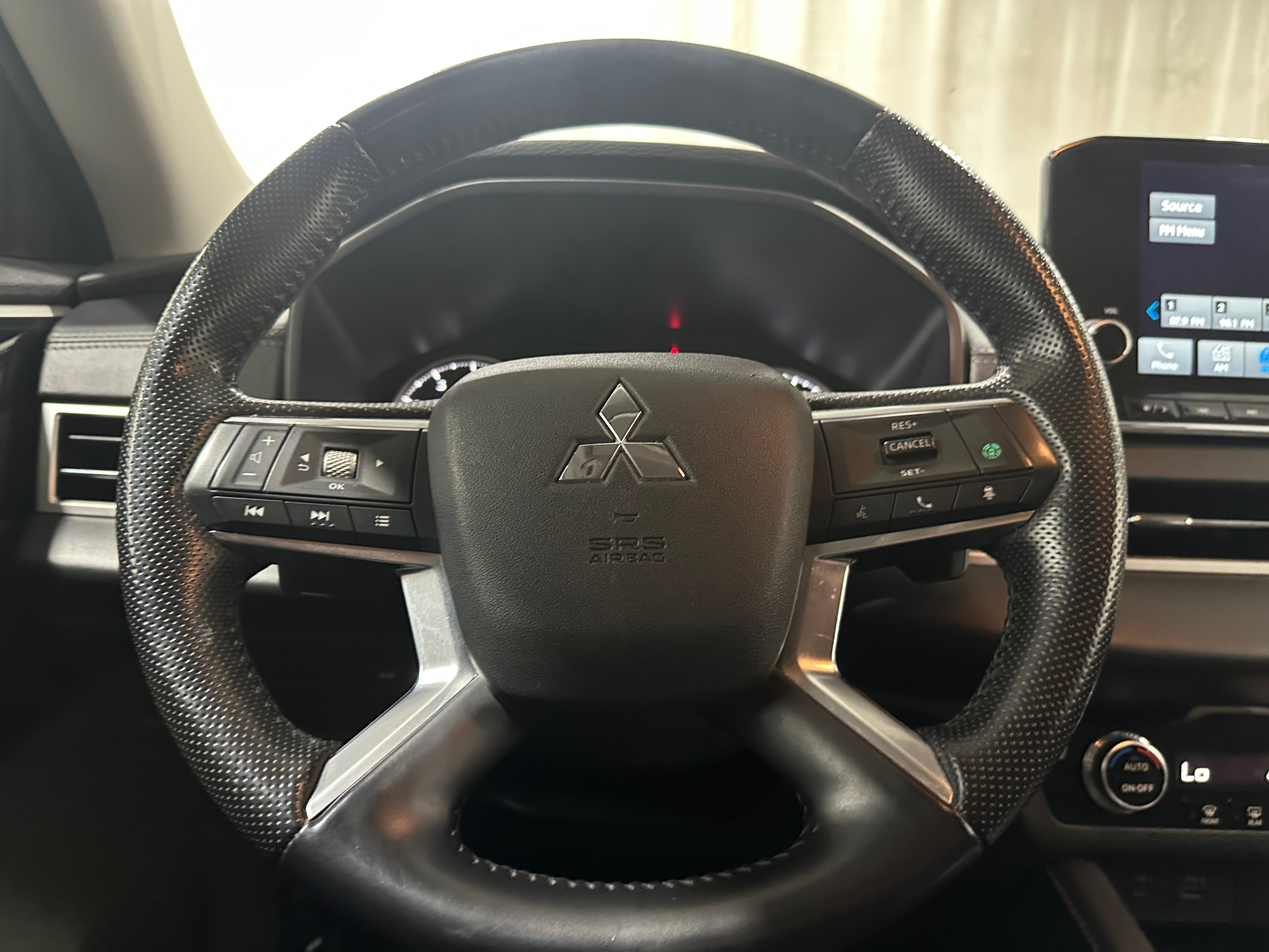 2024 Mitsubishi Outlander