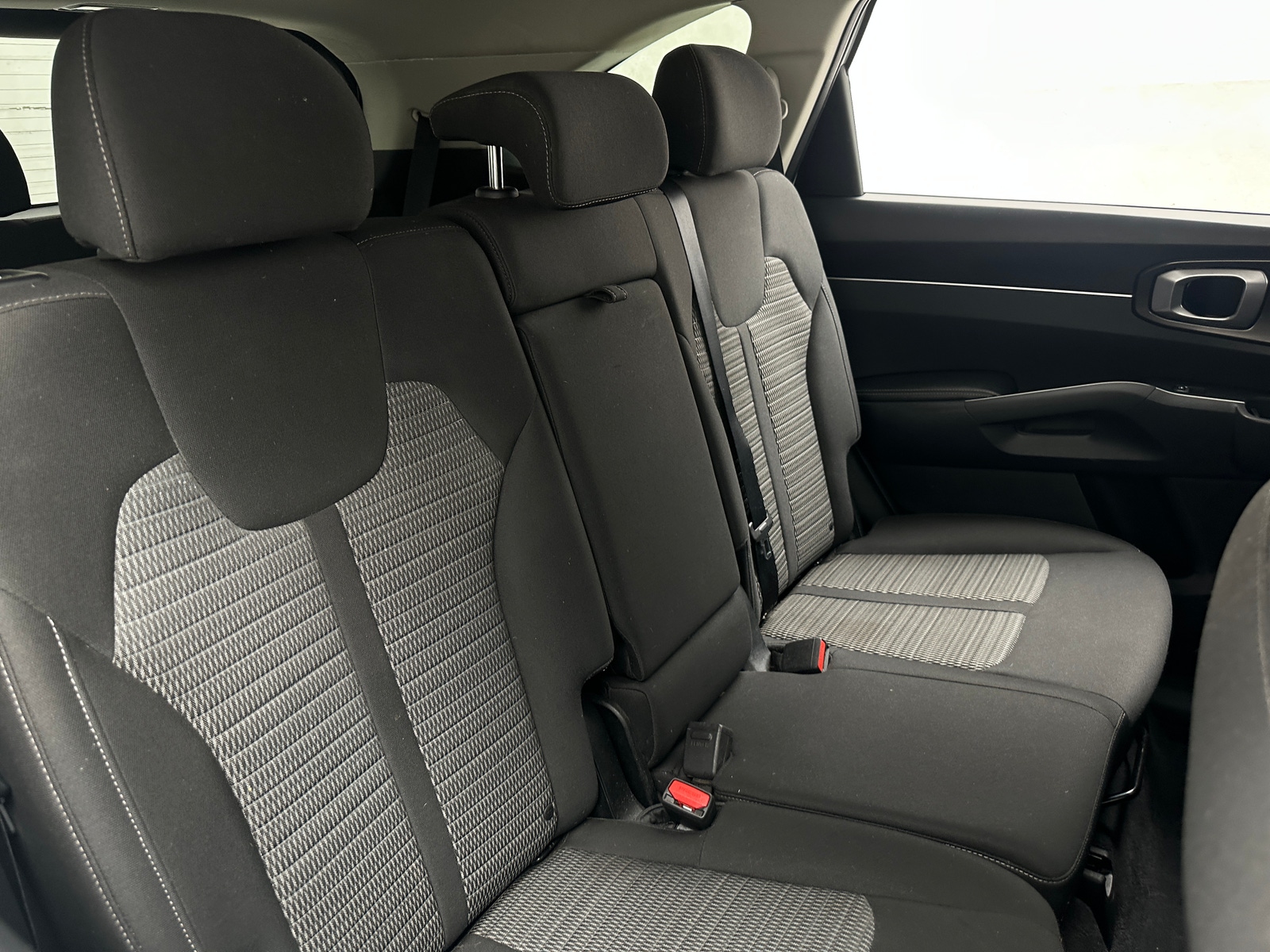 Thumbnail: 2021 Kia Sorento - 6