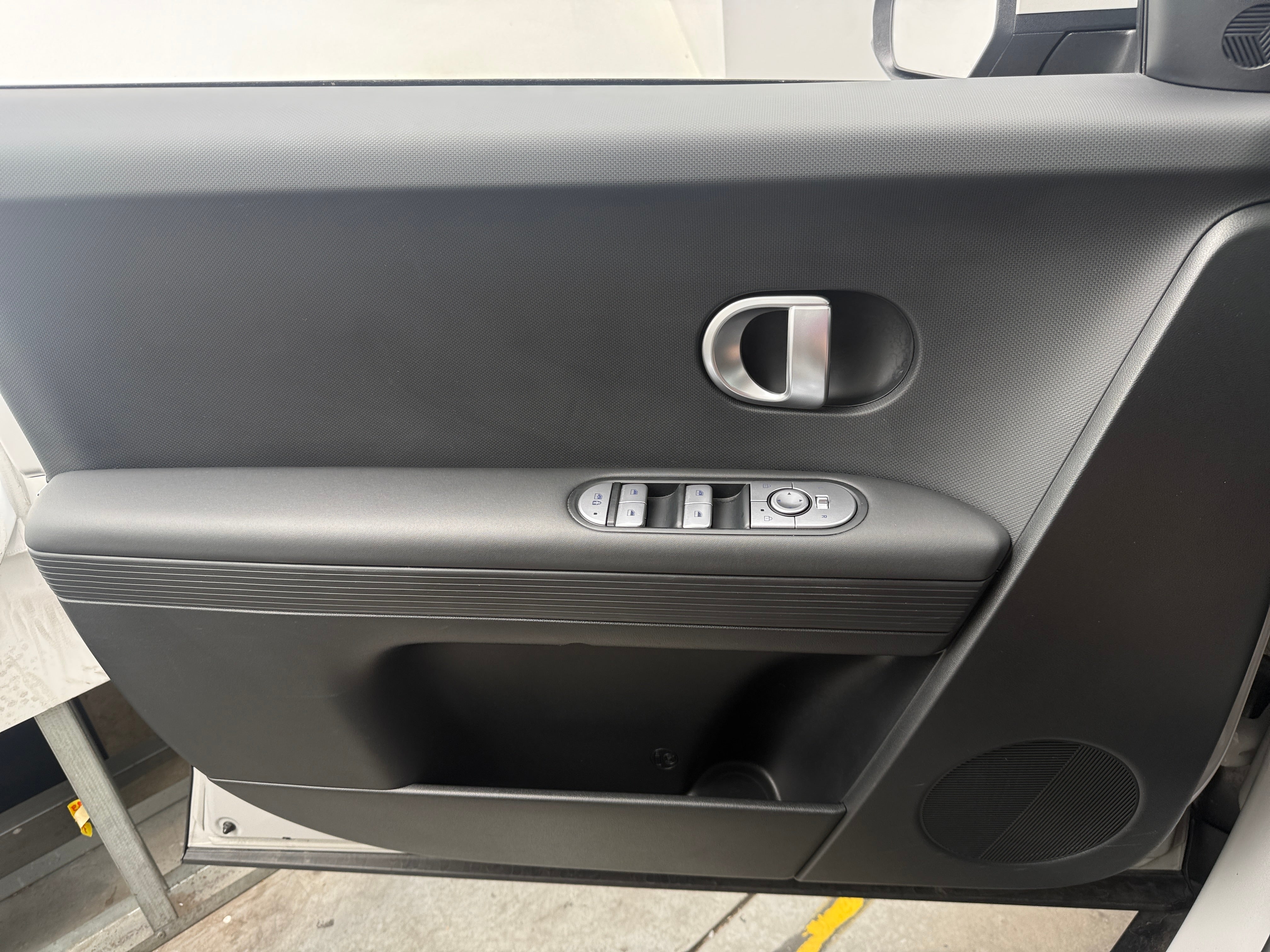 Used 2023 Hyundai IONIQ 5 SE with VIN KM8KMDAFXPU204794 for sale in Auburn, WA