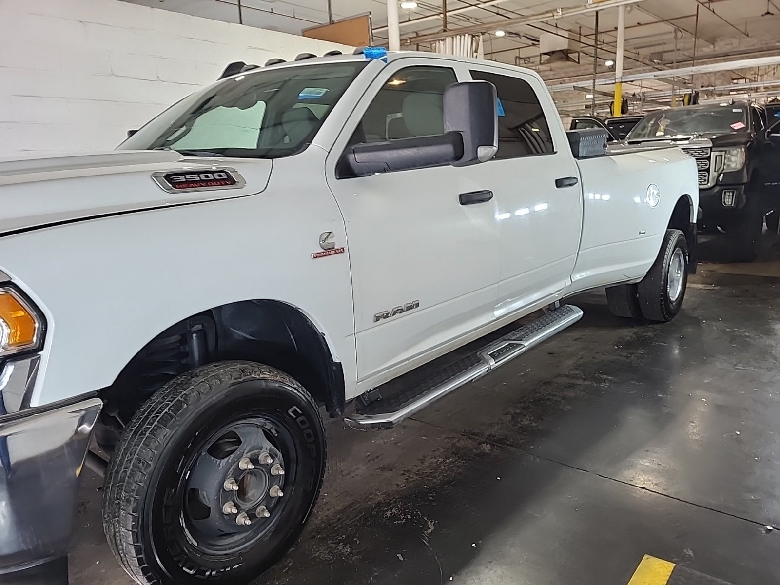 2022 Ram 3500 Tradesman 4x4 Crew Cab 8' Box